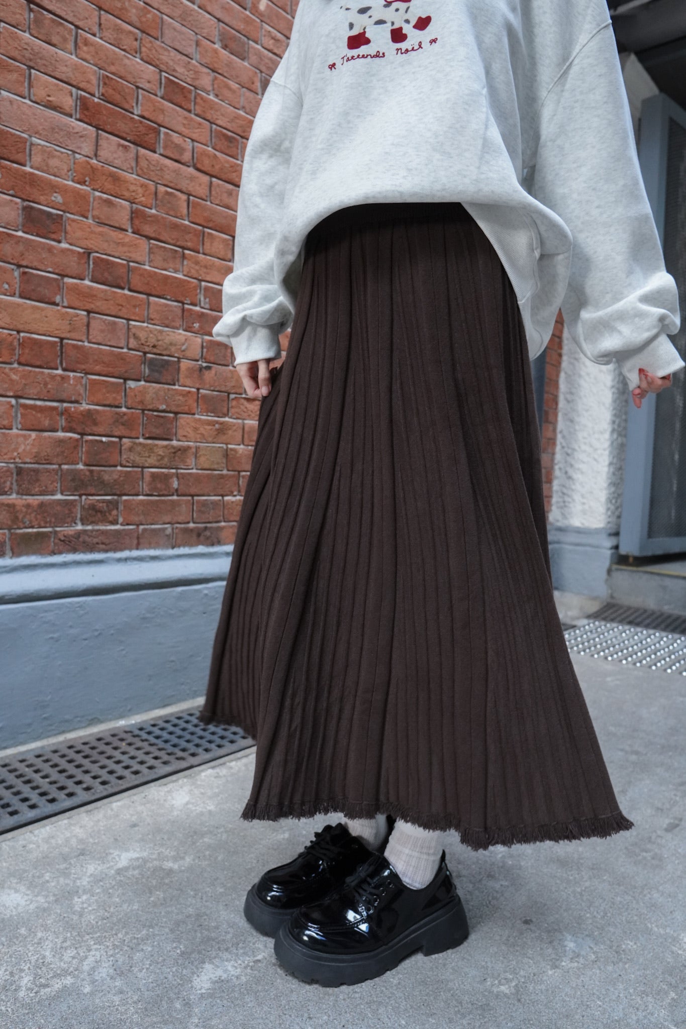 <預訂> 自家製 流蘇針織半身長裙｜兩色入