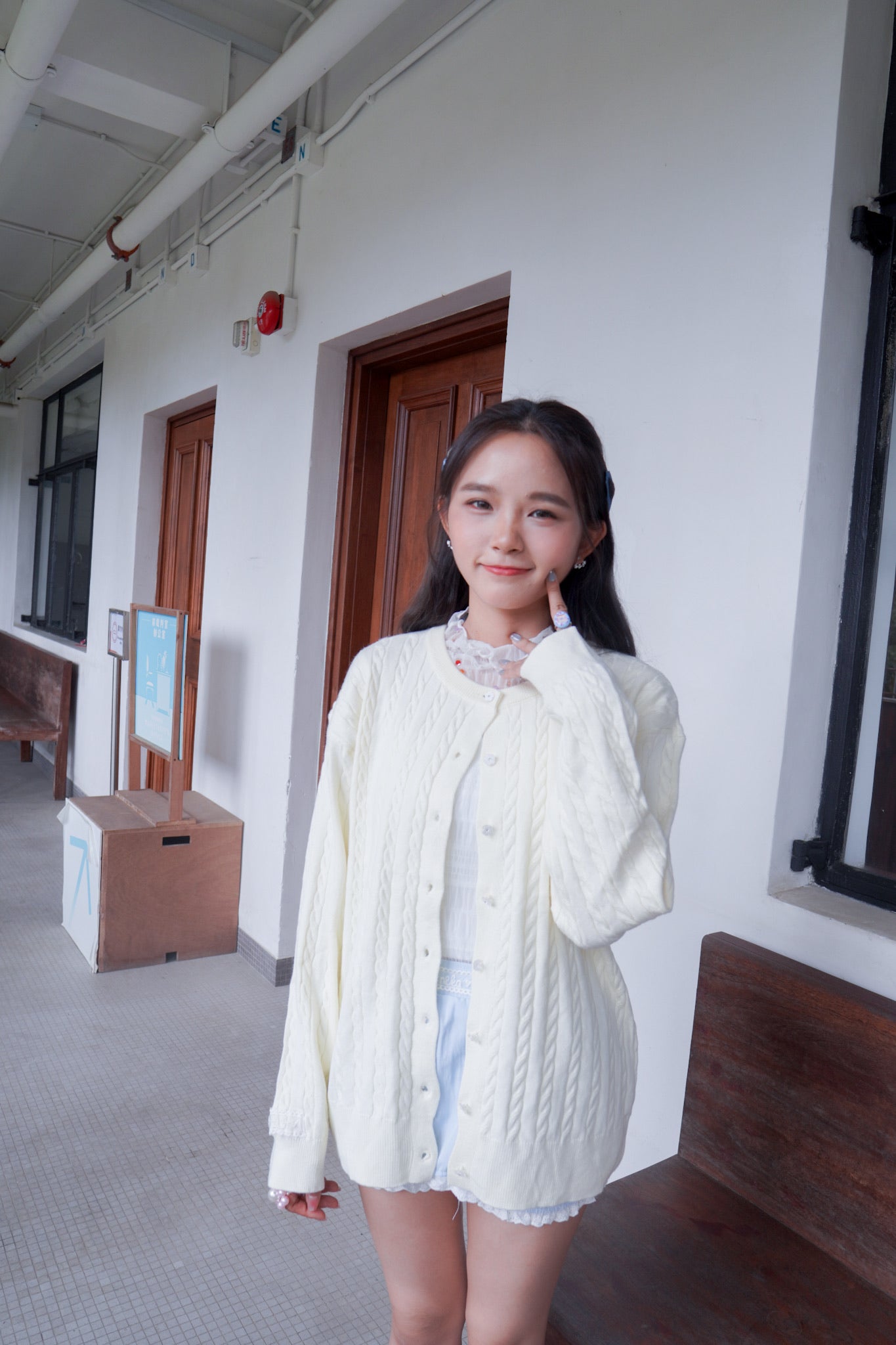 <現貨> 超可愛糖果色～棉花中長款花朵扣麻花開胸外套｜淺黃