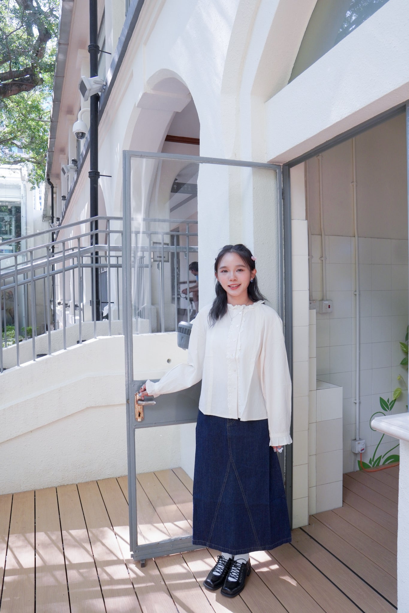 <現貨> 自家製 奶杏娃娃領蕾絲長袖裇衫