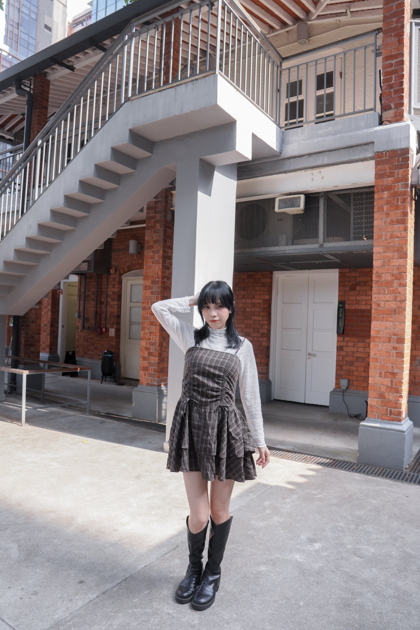 <預訂> 自家製 褶皺透明Ruffle邊立體花花高領內搭打底上衣｜兩色入