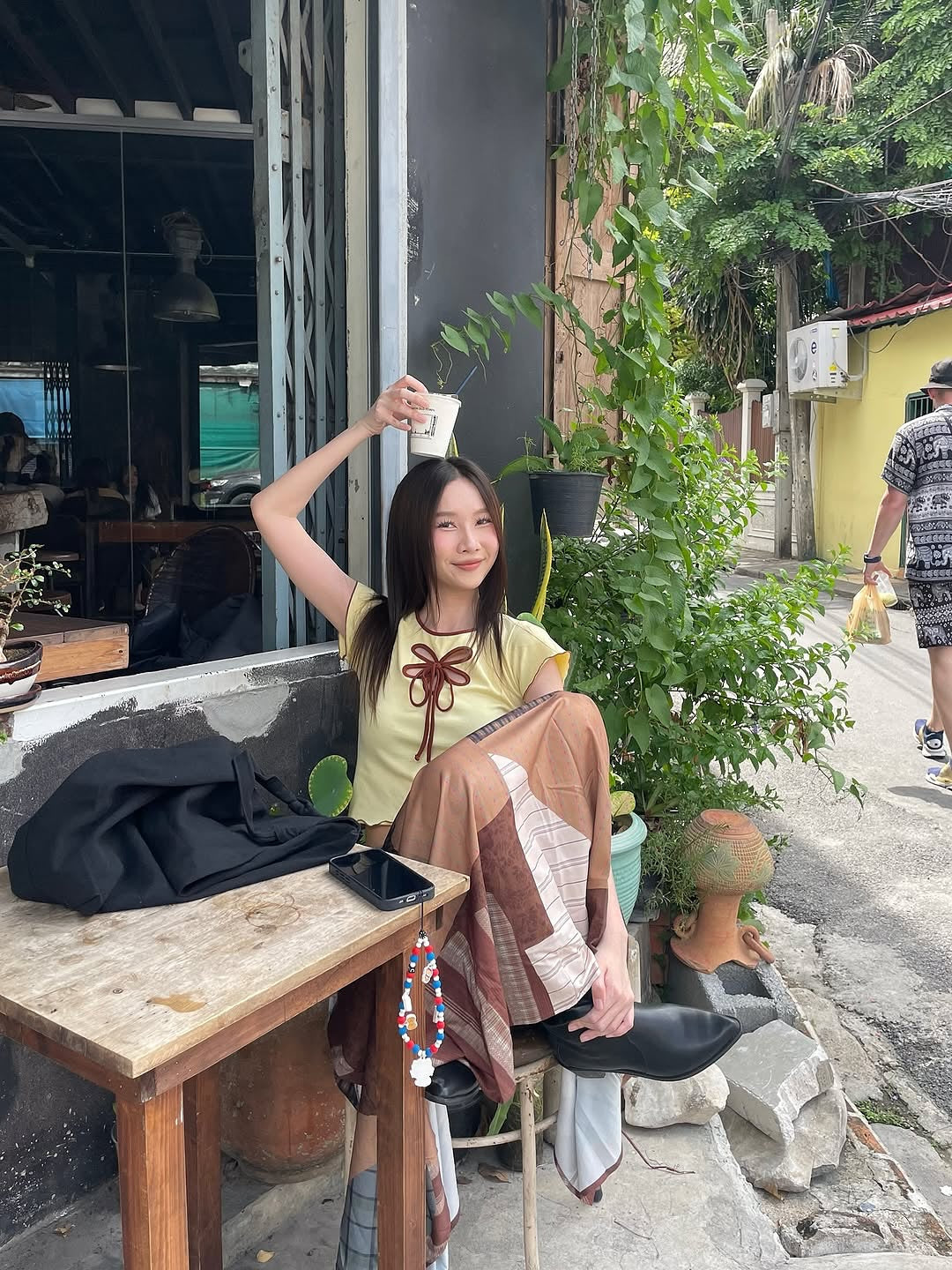 <預訂> 高質泰國人氣小眾品牌🇹🇭 花卉蝴蝶結ruffle短袖上衣｜三色入