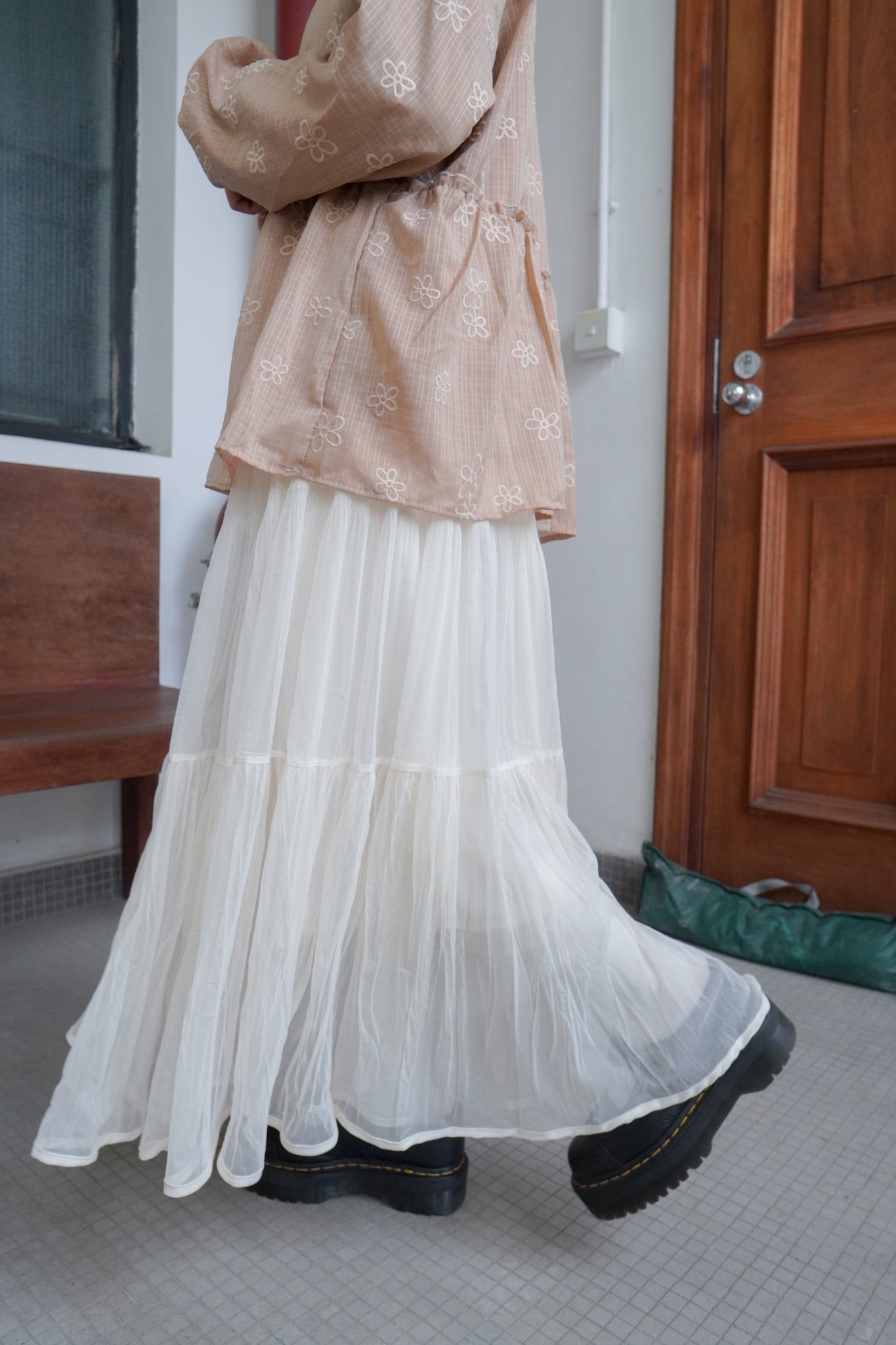 <現貨> 自家製 飄逸感大讚！復古兩層紗質皺褶秋冬A字長裙