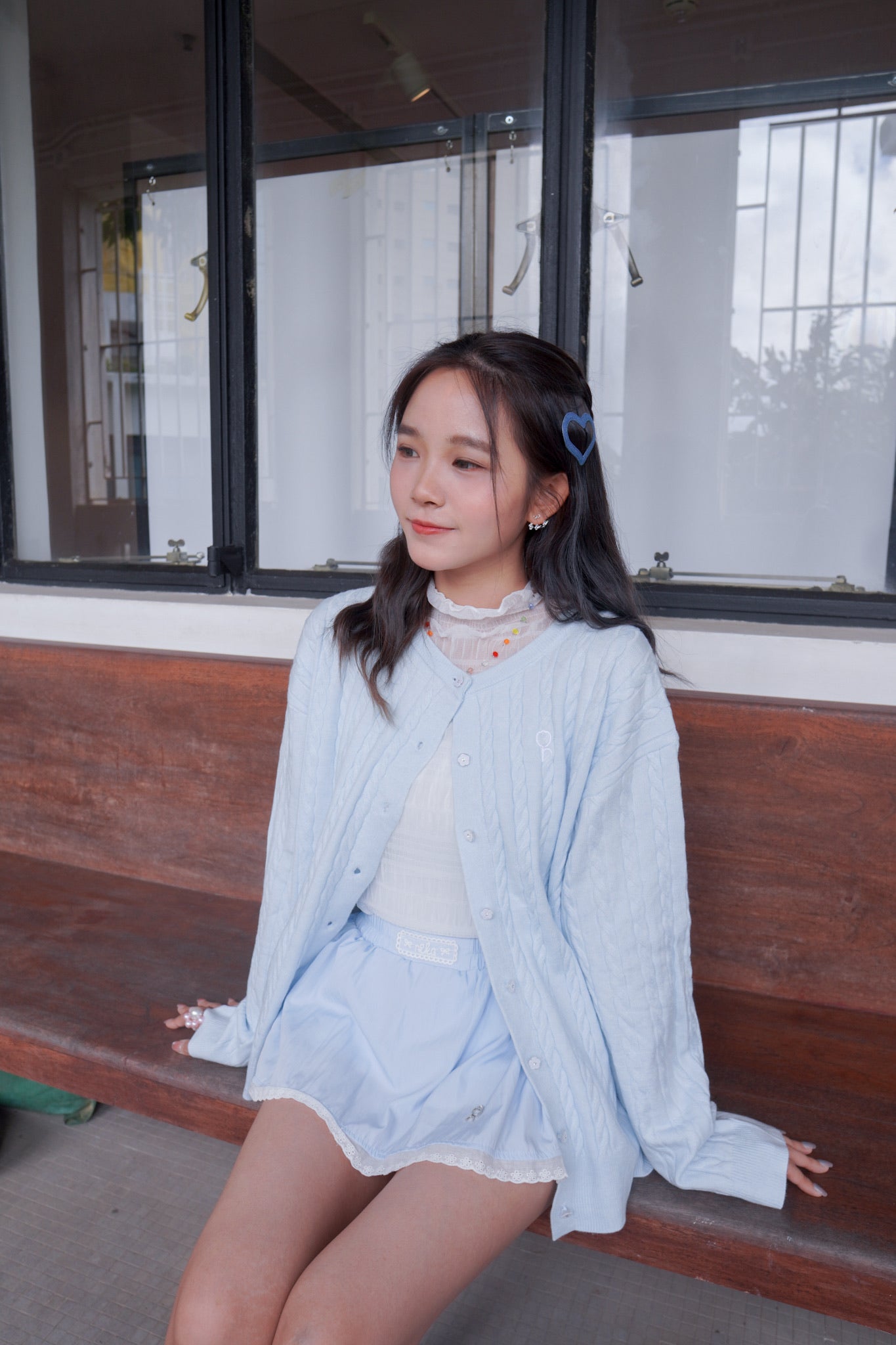 <現貨> 自家製 衣櫃必備！褶皺透明Ruffle邊高領內搭打底上衣