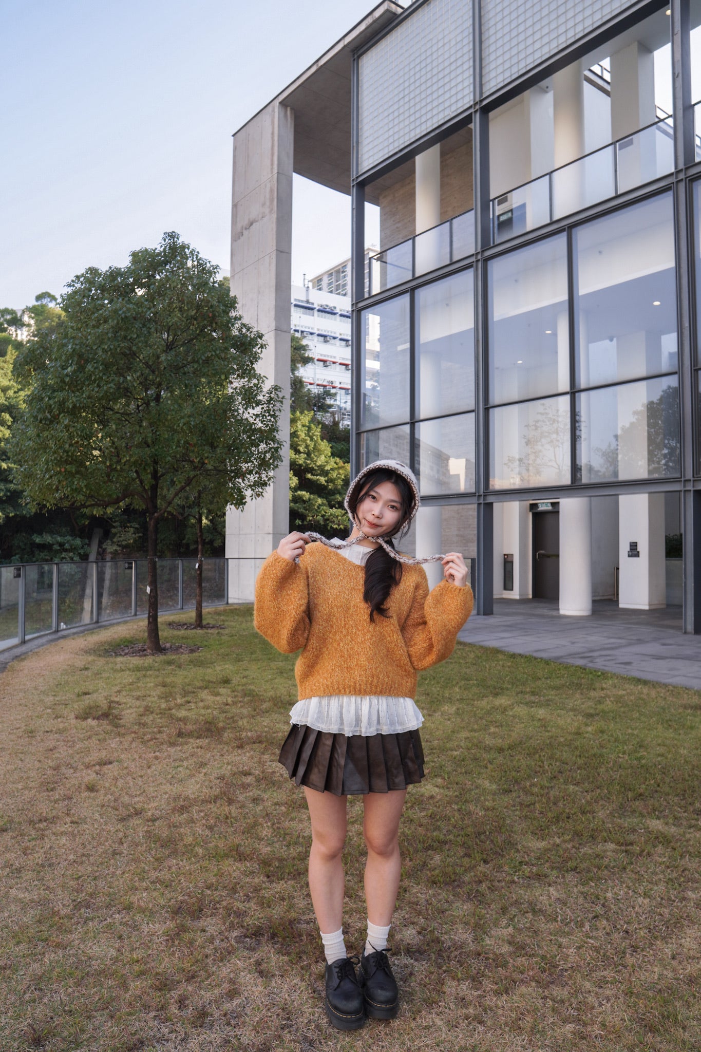 <現貨> 暗花傘型圓領條紋打底上衣