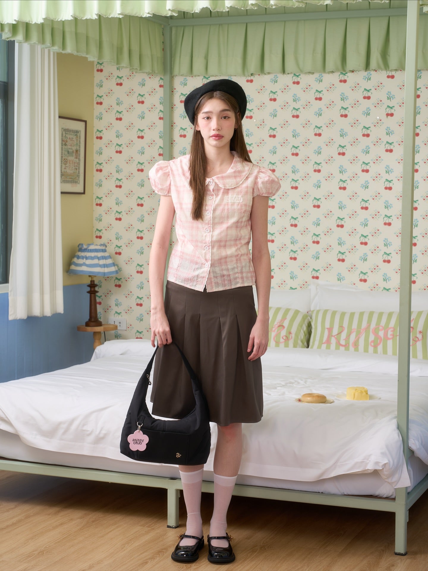 <預訂> 泰國小眾品牌🇹🇭 超人氣大容量防水手提袋 (附贈花朵裝飾配件) | 七色入