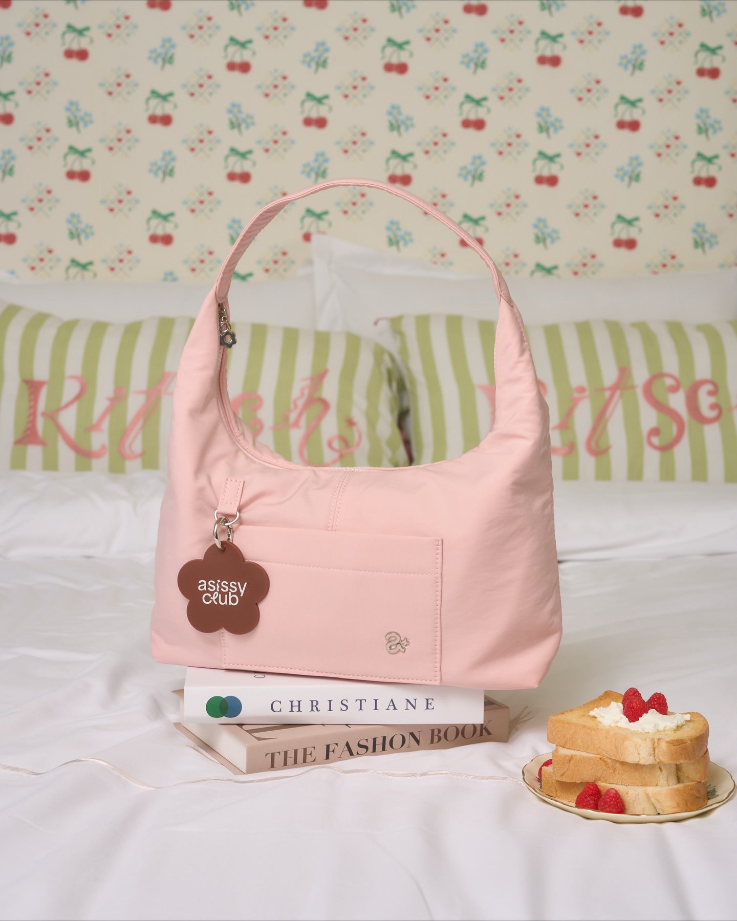 <預訂> 泰國小眾品牌🇹🇭 超人氣大容量防水手提袋 (附贈花朵裝飾配件) | 七色入