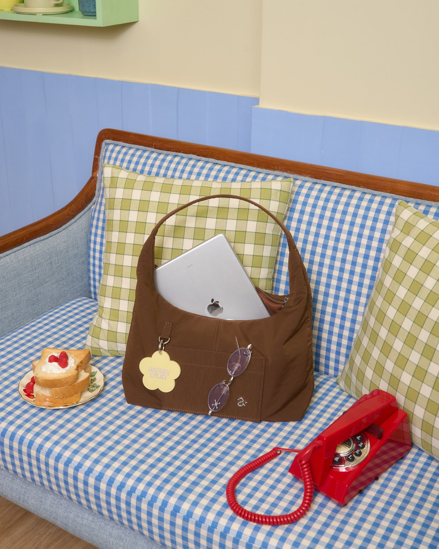 <預訂> 泰國小眾品牌🇹🇭 超人氣大容量防水手提袋 (附贈花朵裝飾配件) | 七色入