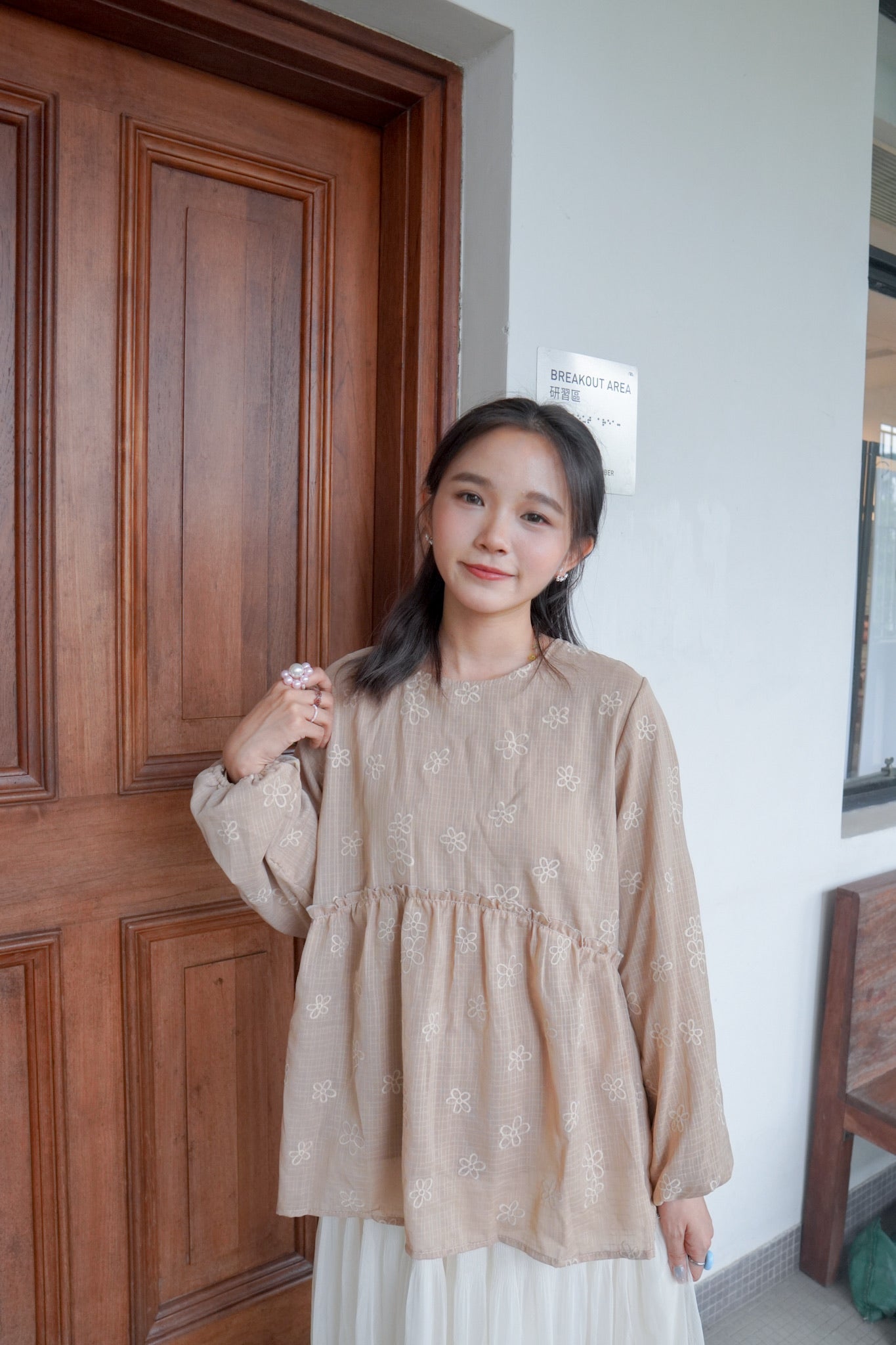 <現貨> 獨家款 泰國人手製作! 格紋小花卉泡泡袖上衣｜兩色入