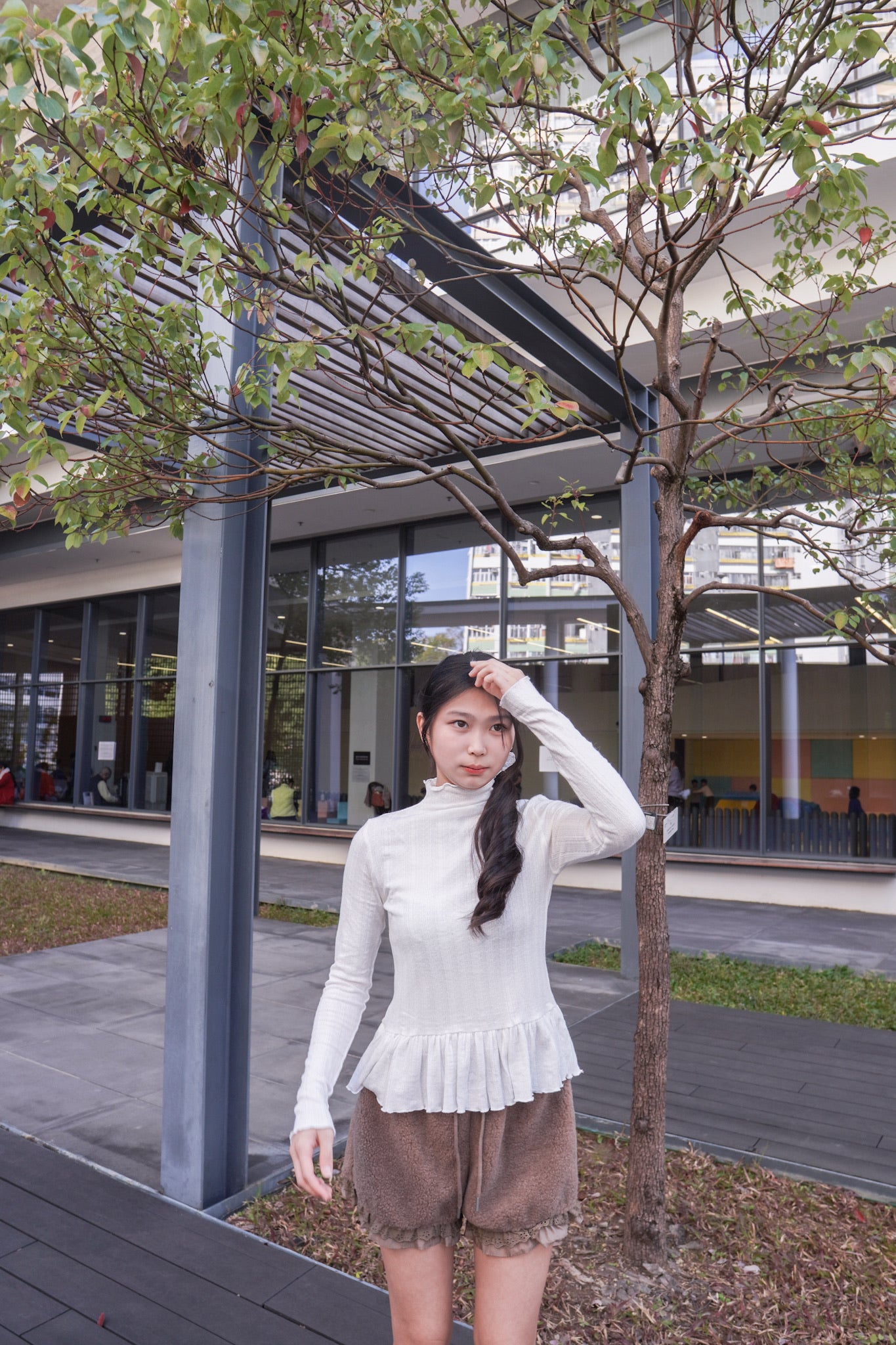 <預訂> 半高領ruffle邊傘型針織打底上衣