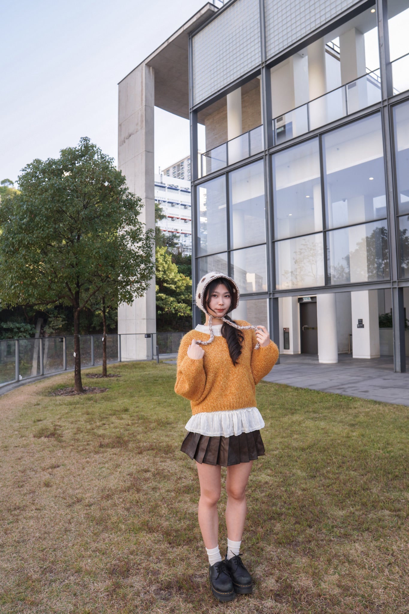 <現貨> 暗花傘型圓領條紋打底上衣