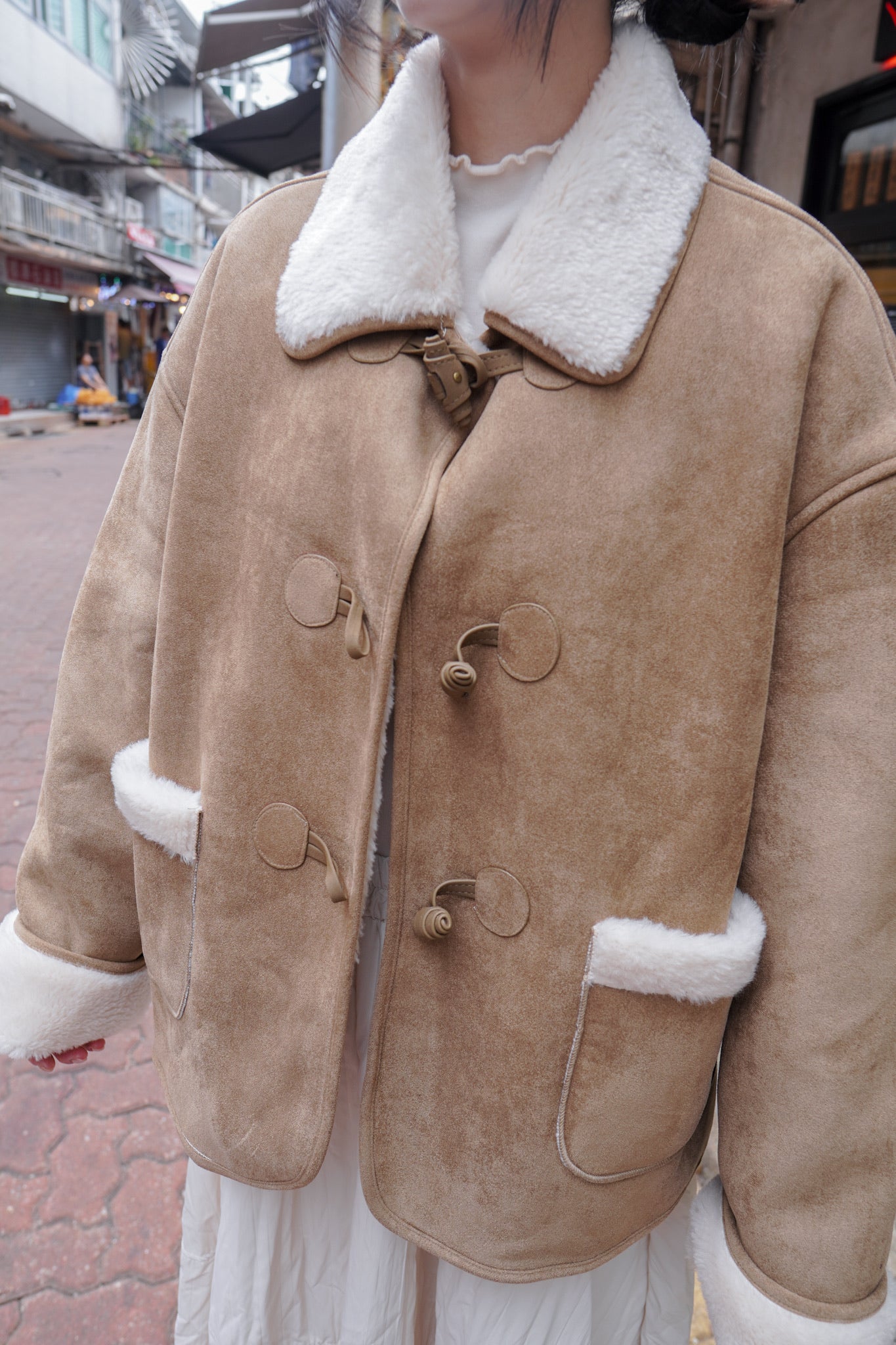 <現貨> 自家製 粗毛呢牛角扣保暖外套
