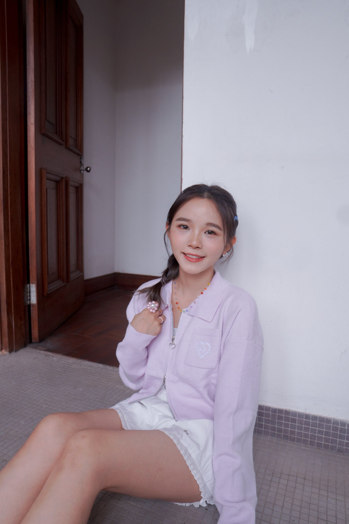 <預訂> 超可愛～馬卡龍愛心刺繡拉鍊口袋針織上衣｜薰衣草紫