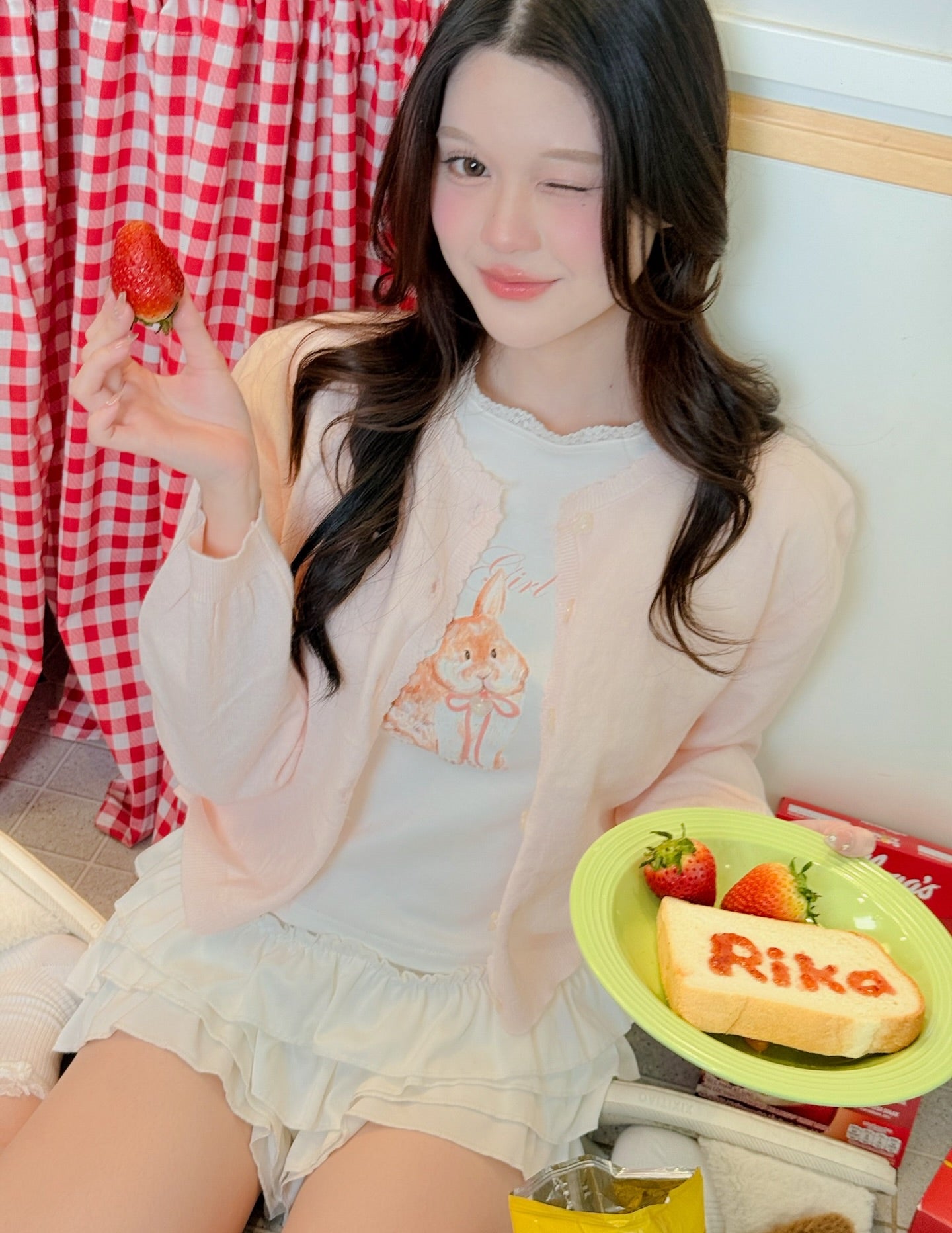 <預訂> 泰國小眾品牌🇹🇭 短袖小花領Crop top | 兩色入