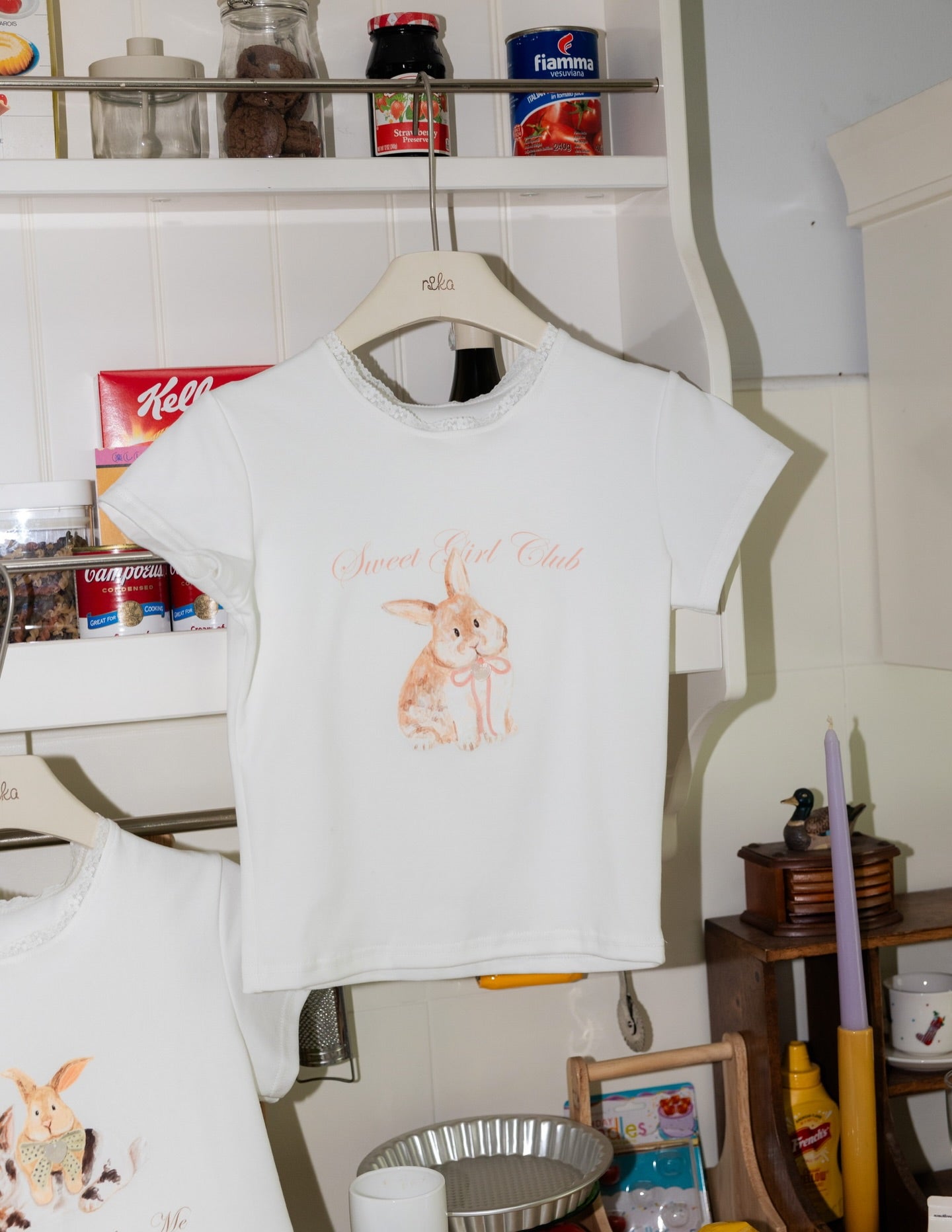 <預訂> 泰國小眾品牌🇹🇭 短袖小花領Crop top | 兩色入