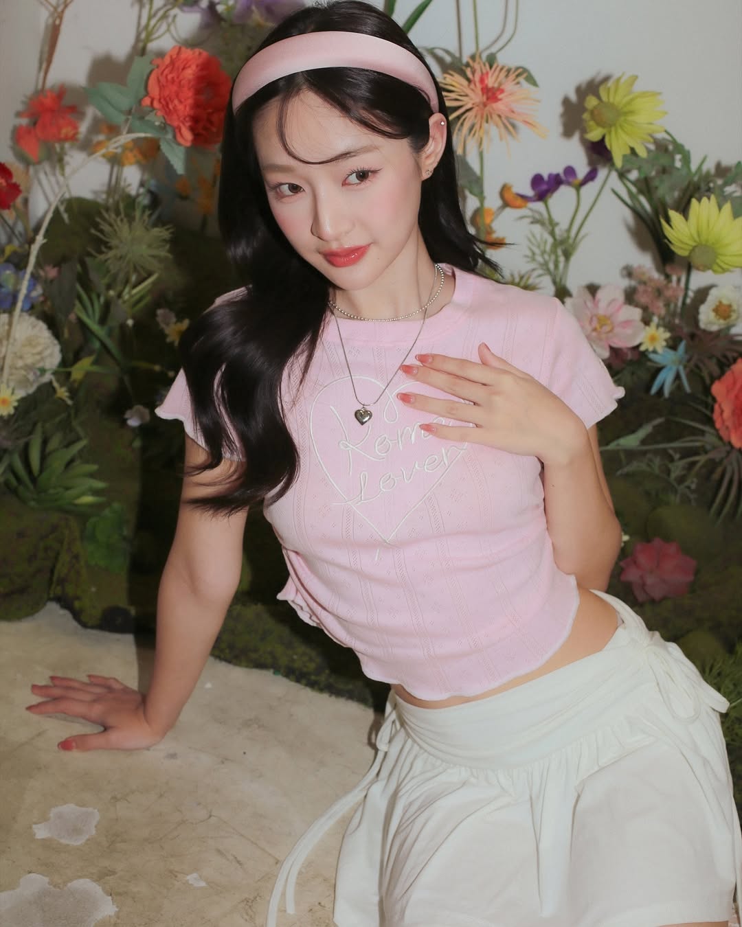 <預訂> 泰國小眾品牌🇹🇭 Kome花卉刺繡ruffle邊彈性Tee | 六色入