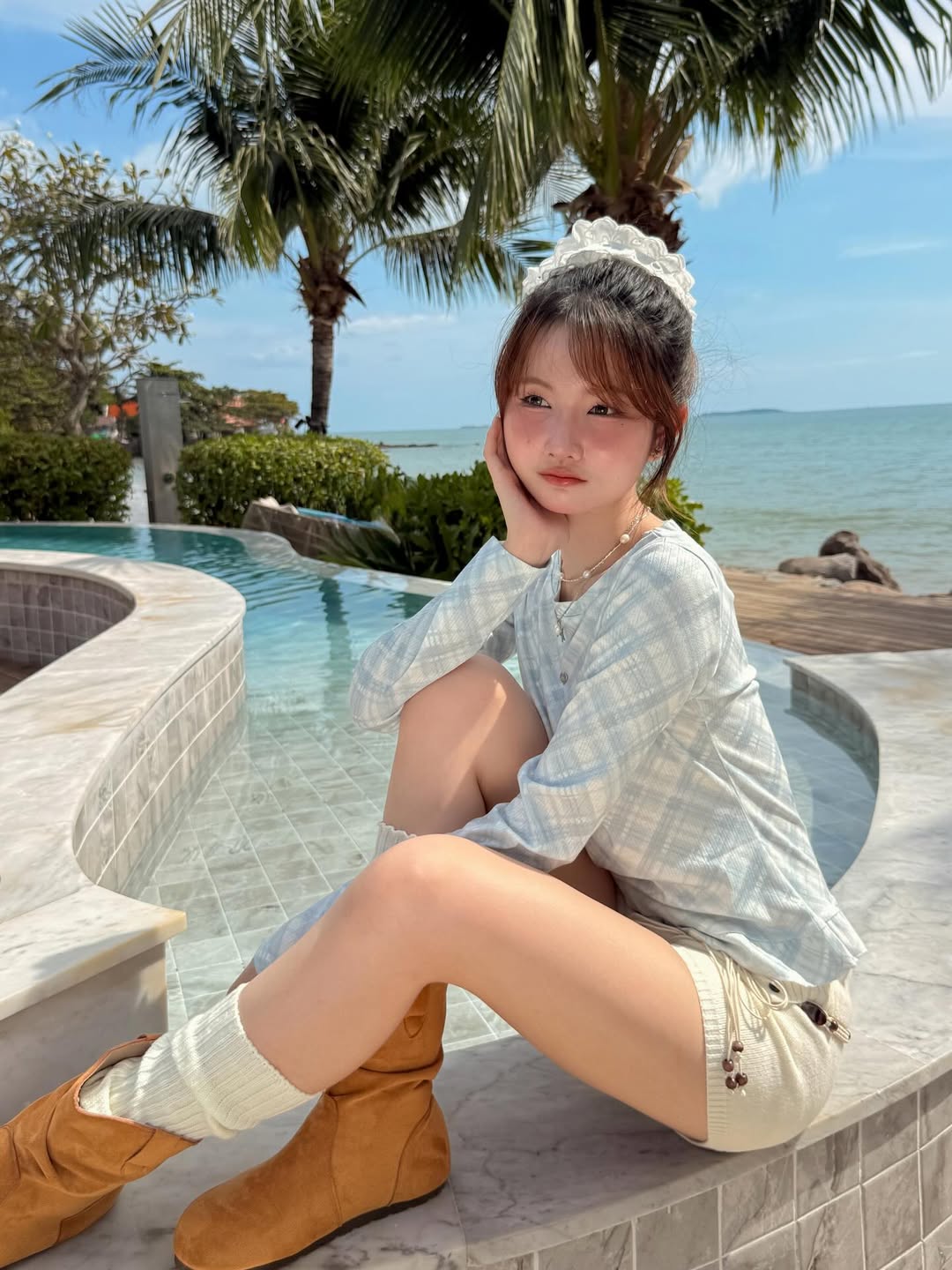 <預訂> 泰國小眾品牌🇹🇭 透氣沙灘荷葉邊長袖襯衫上衣 | 兩色入