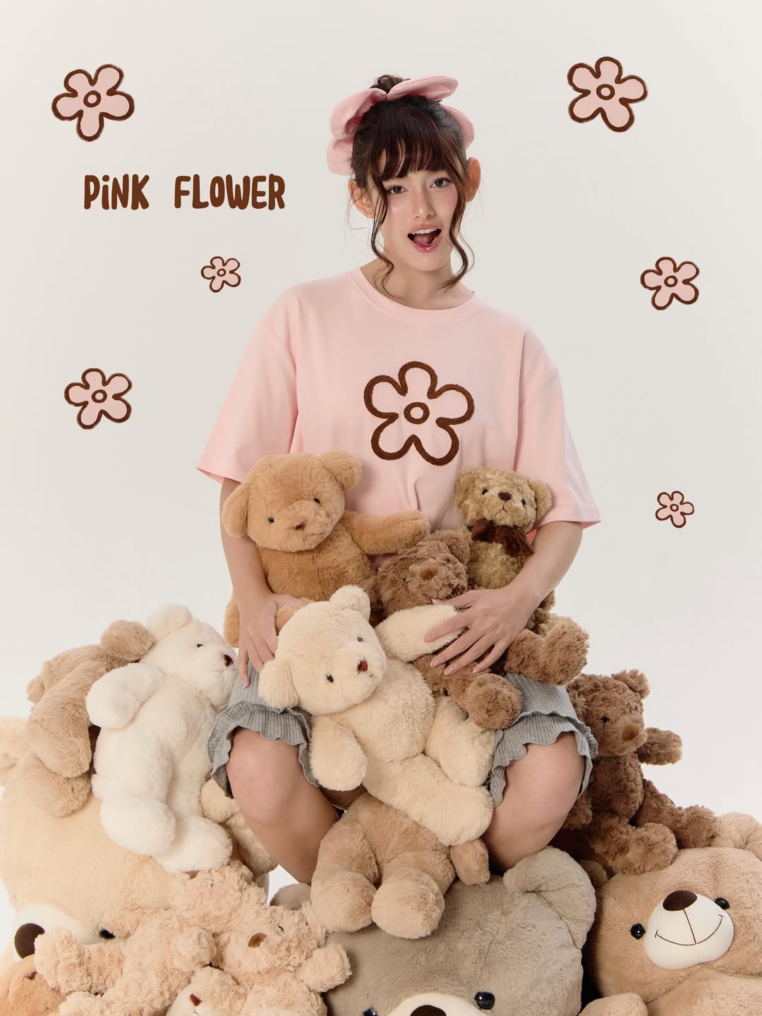<預訂> 泰國小眾品牌🇹🇭 超人氣Oversized立體花卉刺繡Tee | 兩色入