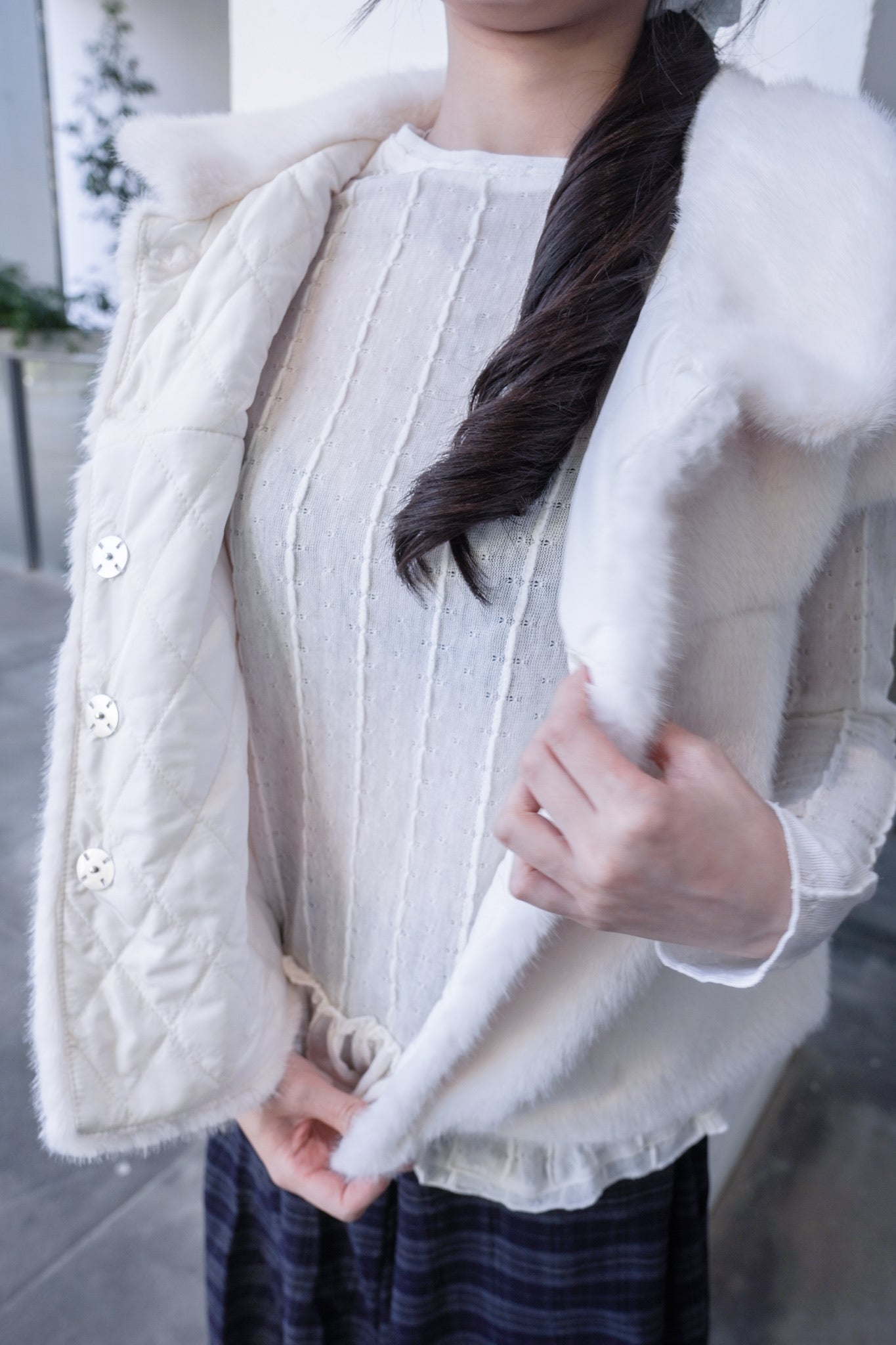 <現貨> 暗花傘型圓領條紋打底上衣