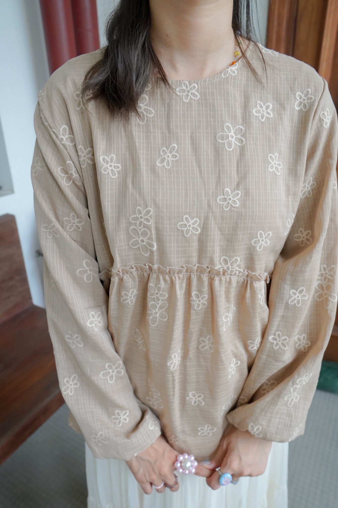 <現貨> 獨家款 泰國人手製作! 格紋小花卉泡泡袖上衣｜兩色入