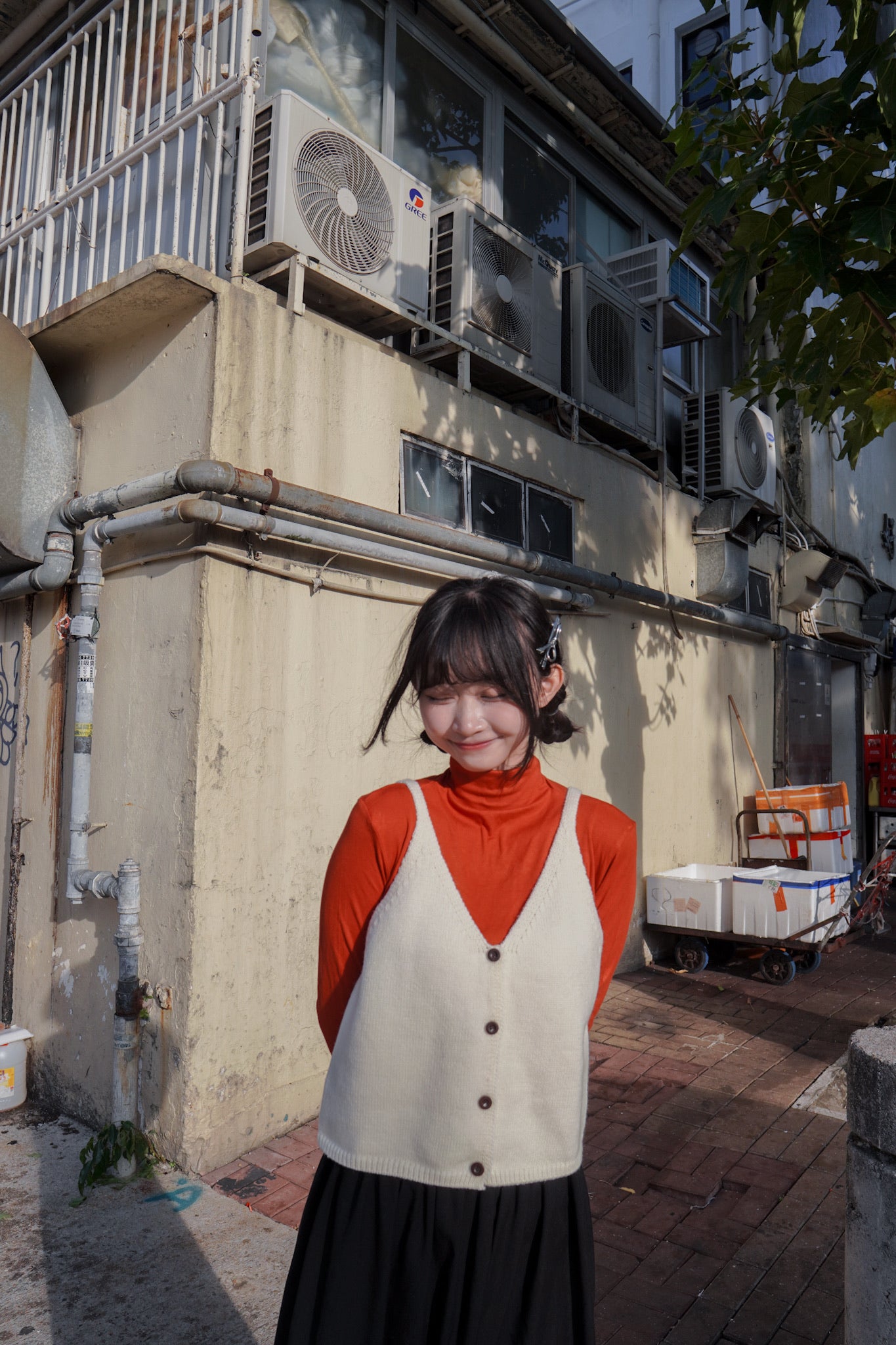 <現貨> 簡約針織v領鈕扣馬甲背心｜兩色入