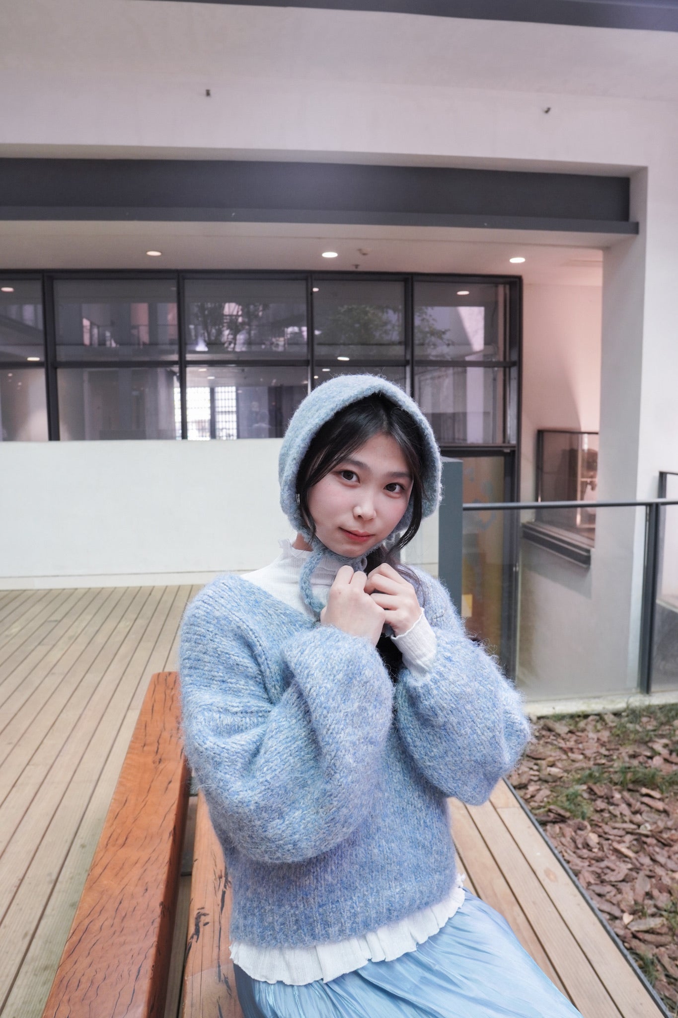 <預訂> 半高領ruffle邊傘型針織打底上衣