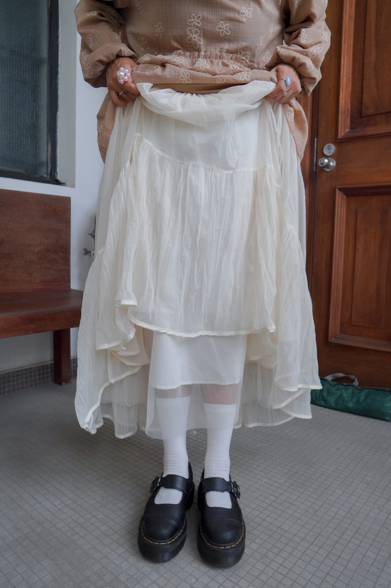 <現貨> 自家製 飄逸感大讚！復古兩層紗質皺褶秋冬A字長裙