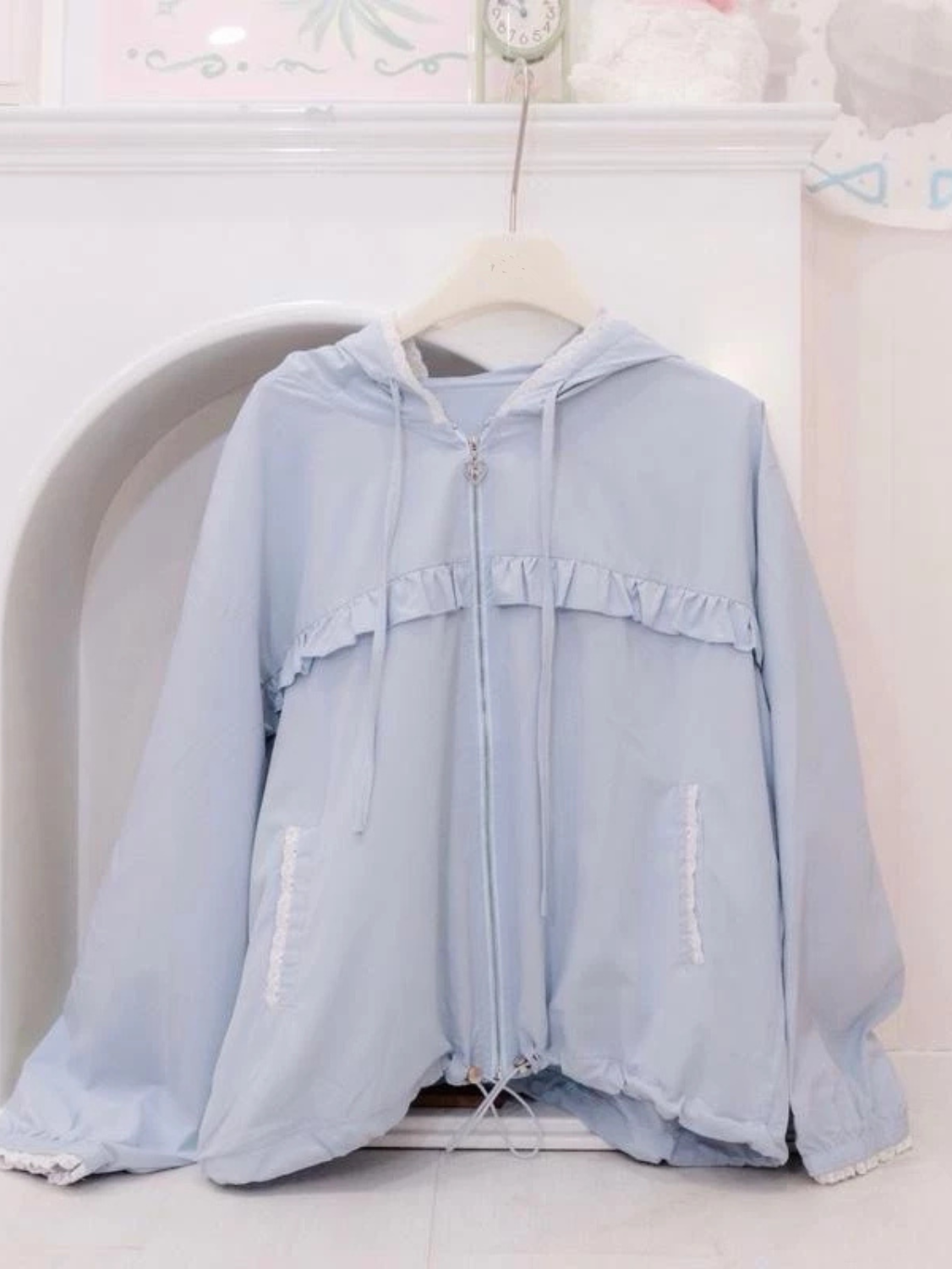 <預訂> 泰國小眾品牌🇹🇭 今年大人氣 蕾絲邊防UV ruffle拉鏈連帽外套 | 六色入