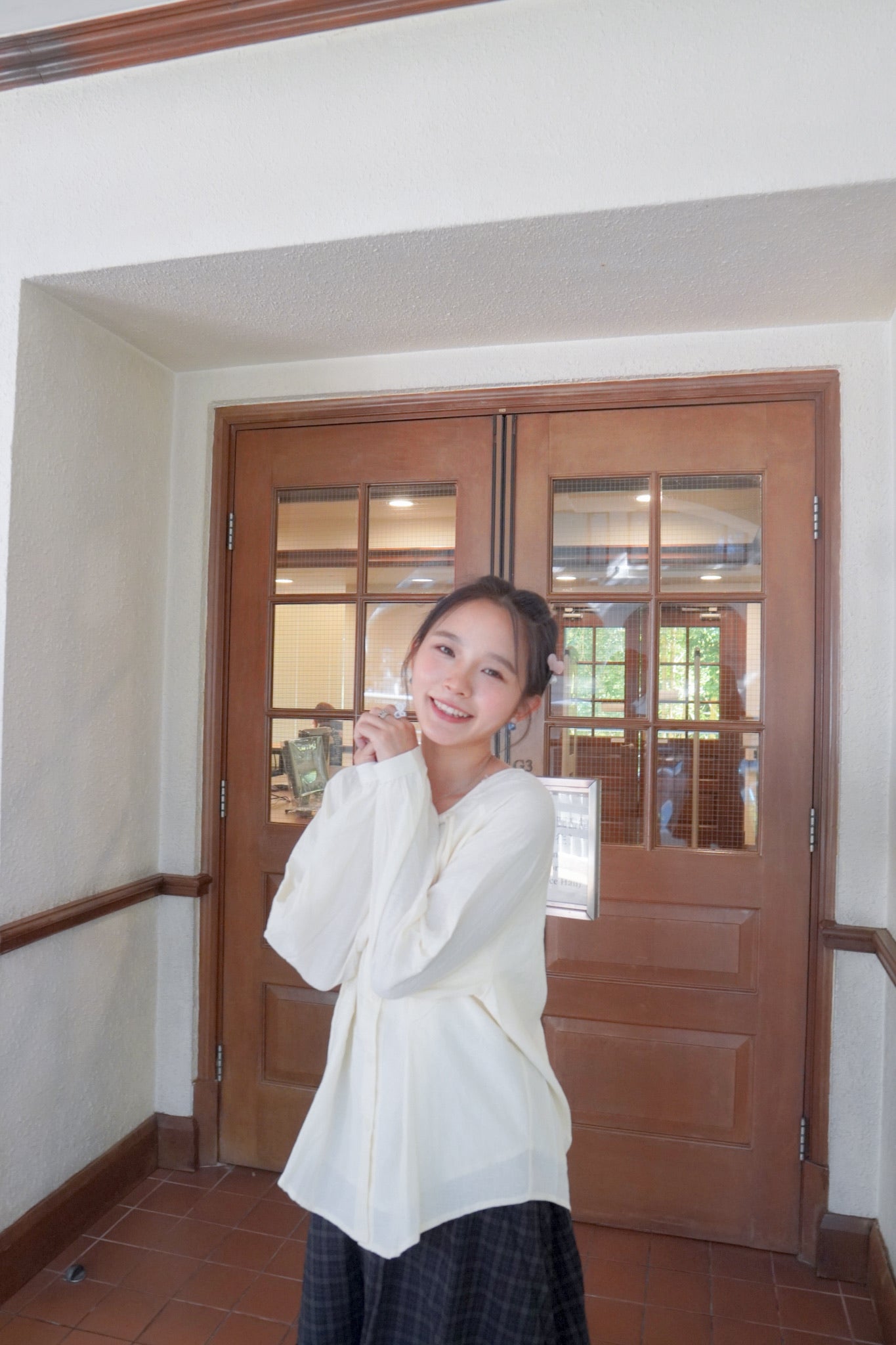 <預訂> 自家製 肌理紋鈕扣長袖裇衫