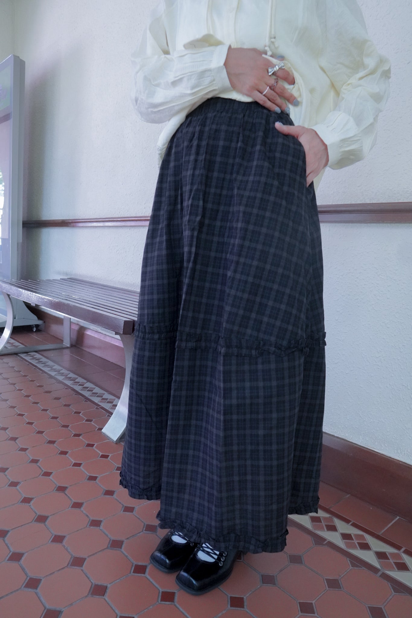 <預訂> 復古格紋花邊半身長裙