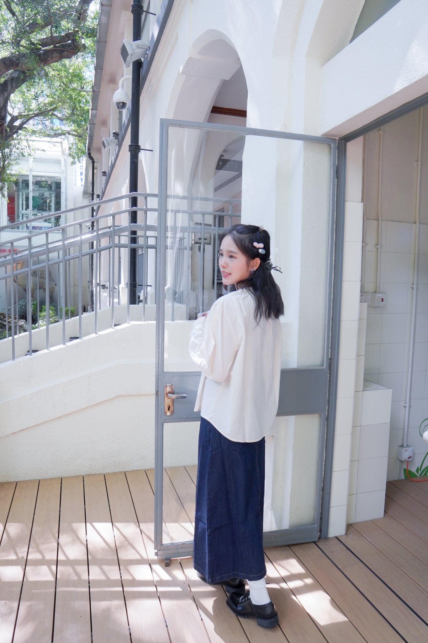 <現貨> 自家製 奶杏娃娃領蕾絲長袖裇衫