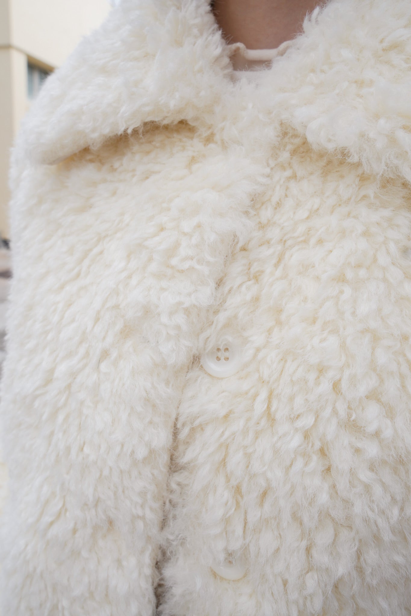 <現貨> 自家製 毛茸茸奶杏反領口袋外套