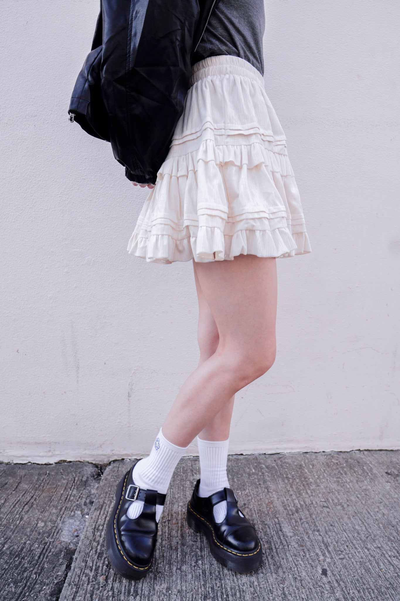 <現貨> 秋冬專屬♡ 絲絨蛋糕短裙 | 兩色入