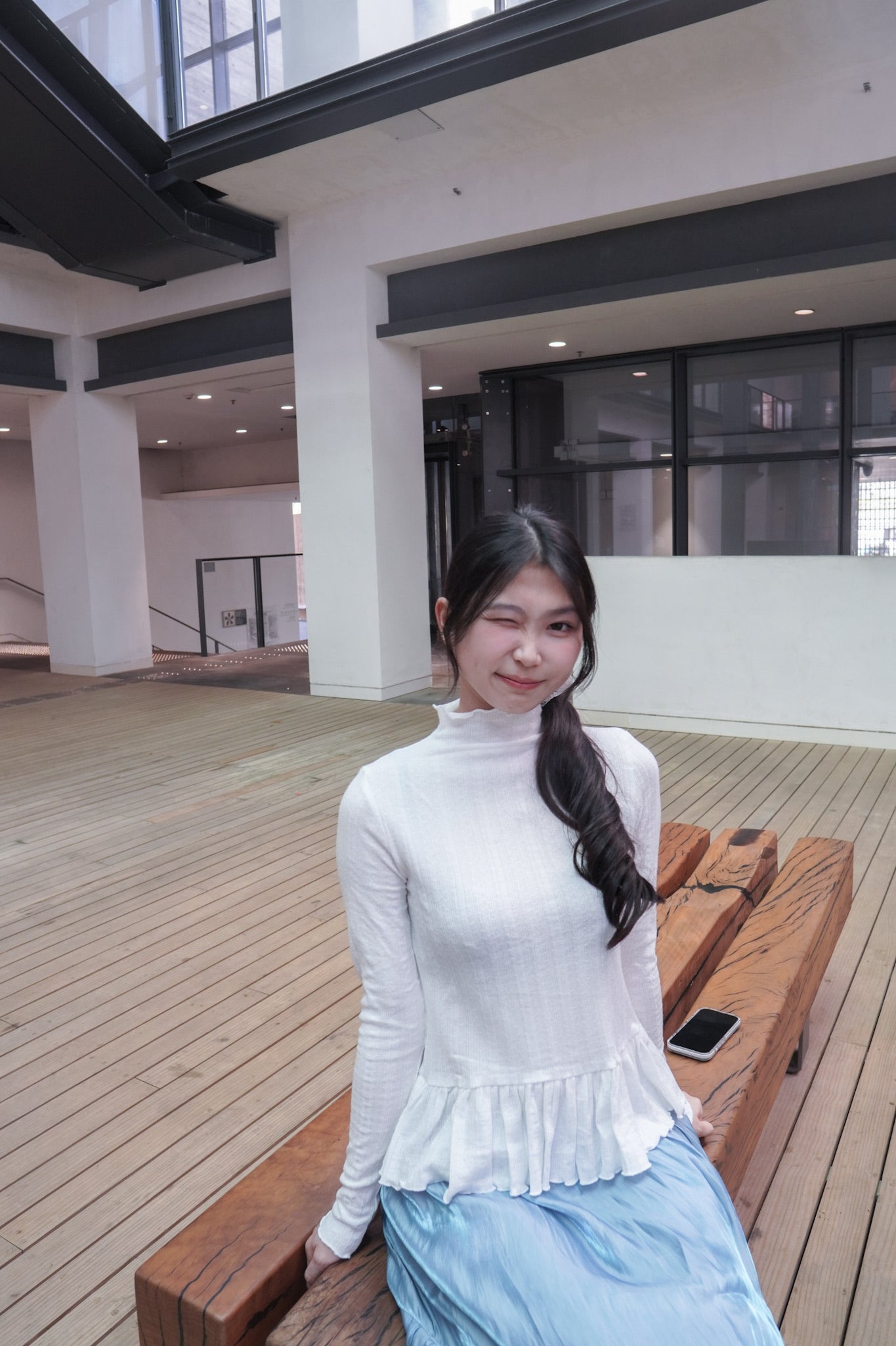 <預訂> 半高領ruffle邊傘型針織打底上衣