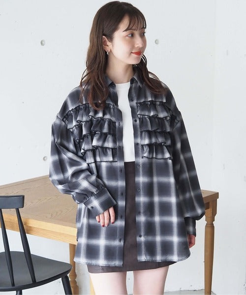 <預訂> 日牌Tiptop 漸層格紋荷葉邊襯衫｜三色入