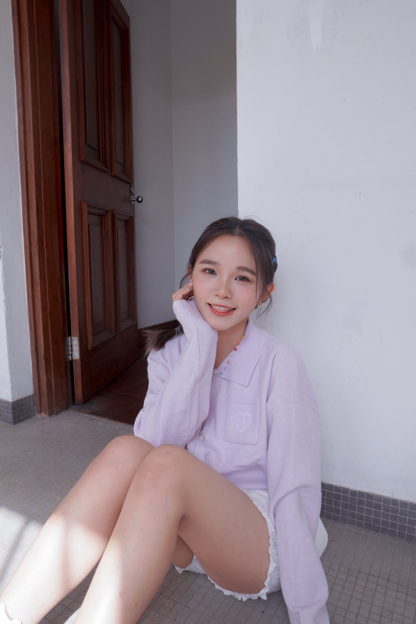 <預訂> 超可愛～馬卡龍愛心刺繡拉鍊口袋針織上衣｜薰衣草紫