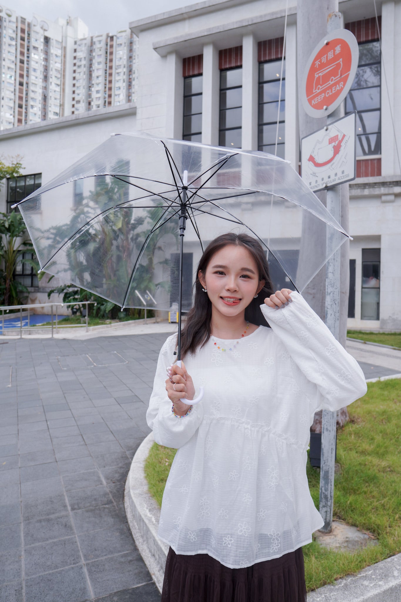 <現貨> 獨家款 泰國人手製作! 格紋小花卉泡泡袖上衣｜兩色入