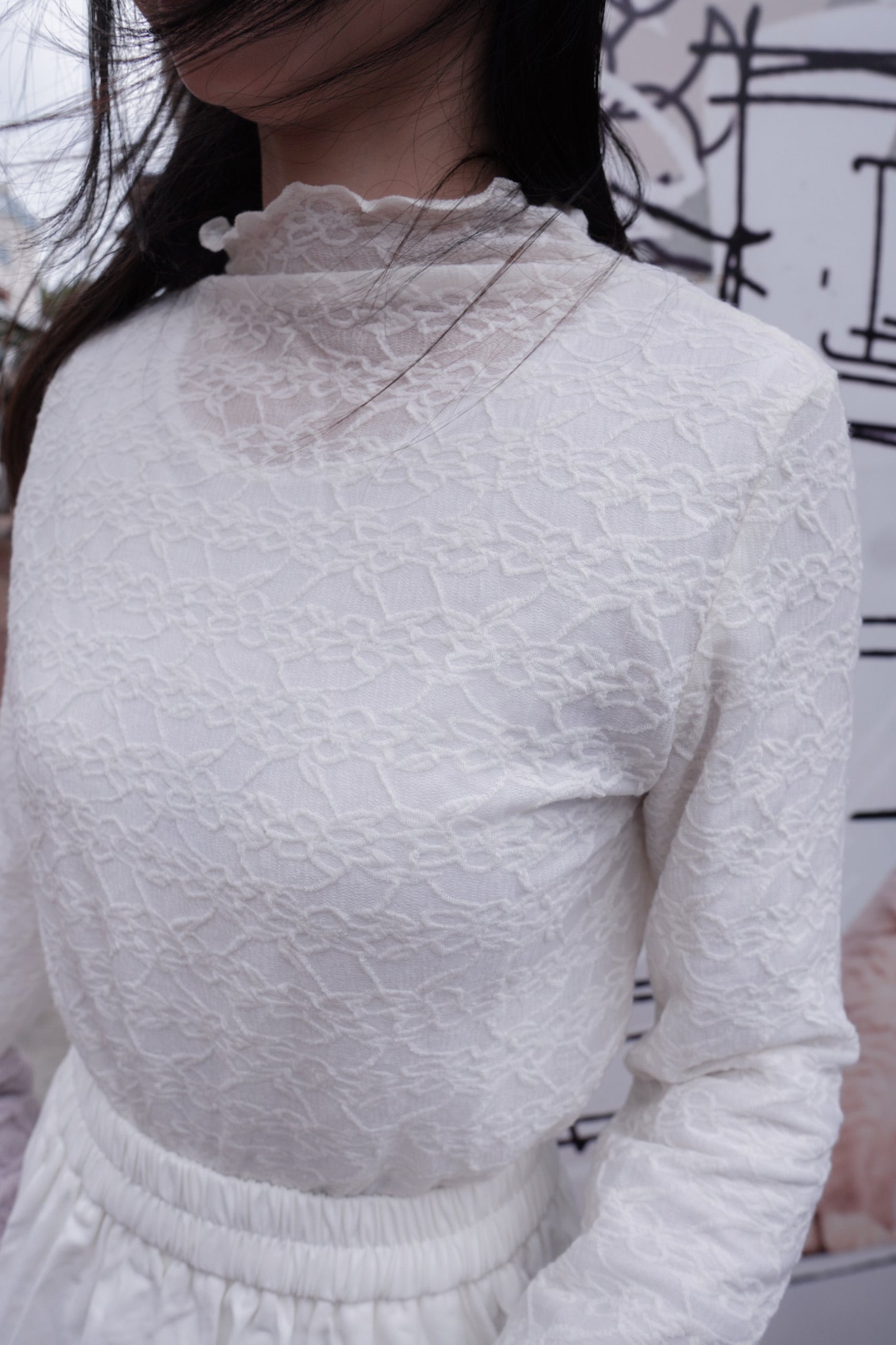 <預訂> 自家製 褶皺透明Ruffle邊立體花花高領內搭打底上衣｜兩色入