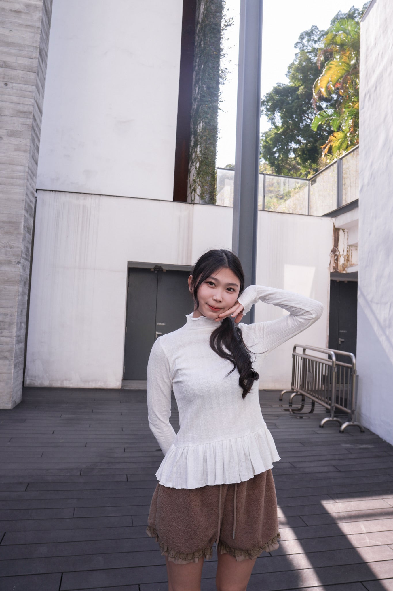 <現貨> 小熊高腰ruffle邊毛絨短褲