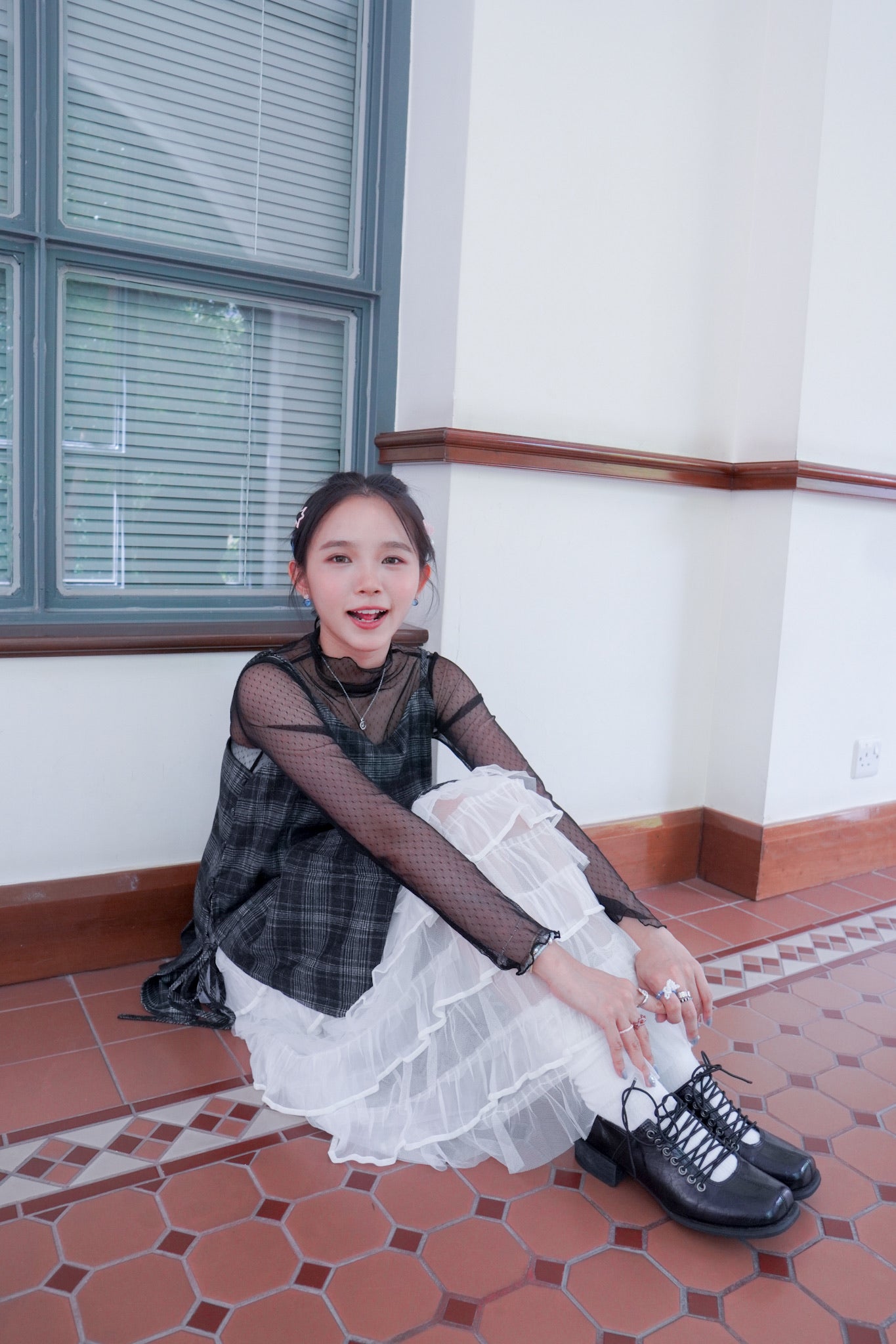 <現貨> 四季也OK！圓點薄紗蕾絲長袖打底內搭｜四色入