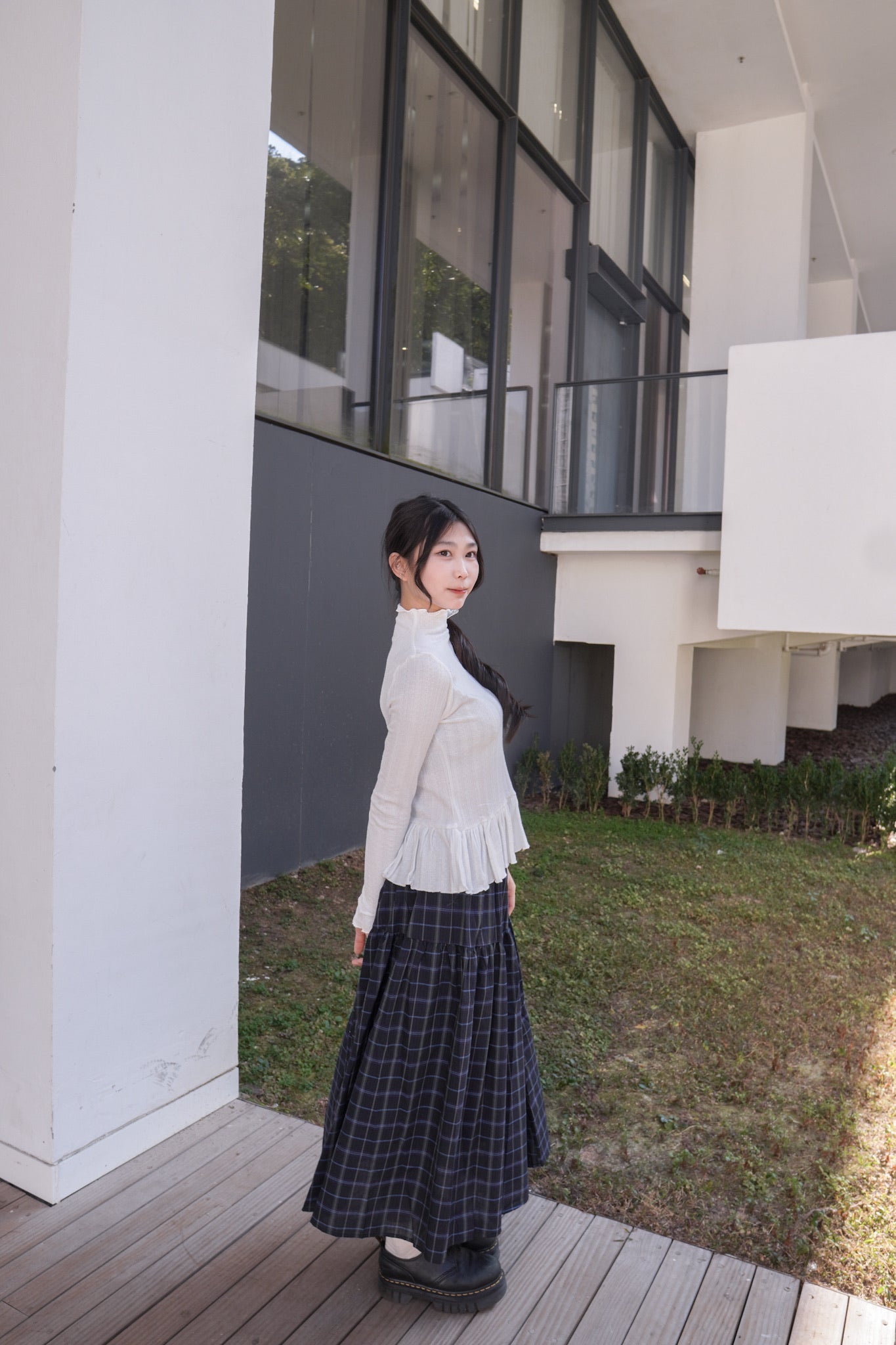 <預訂> 半高領ruffle邊傘型針織打底上衣