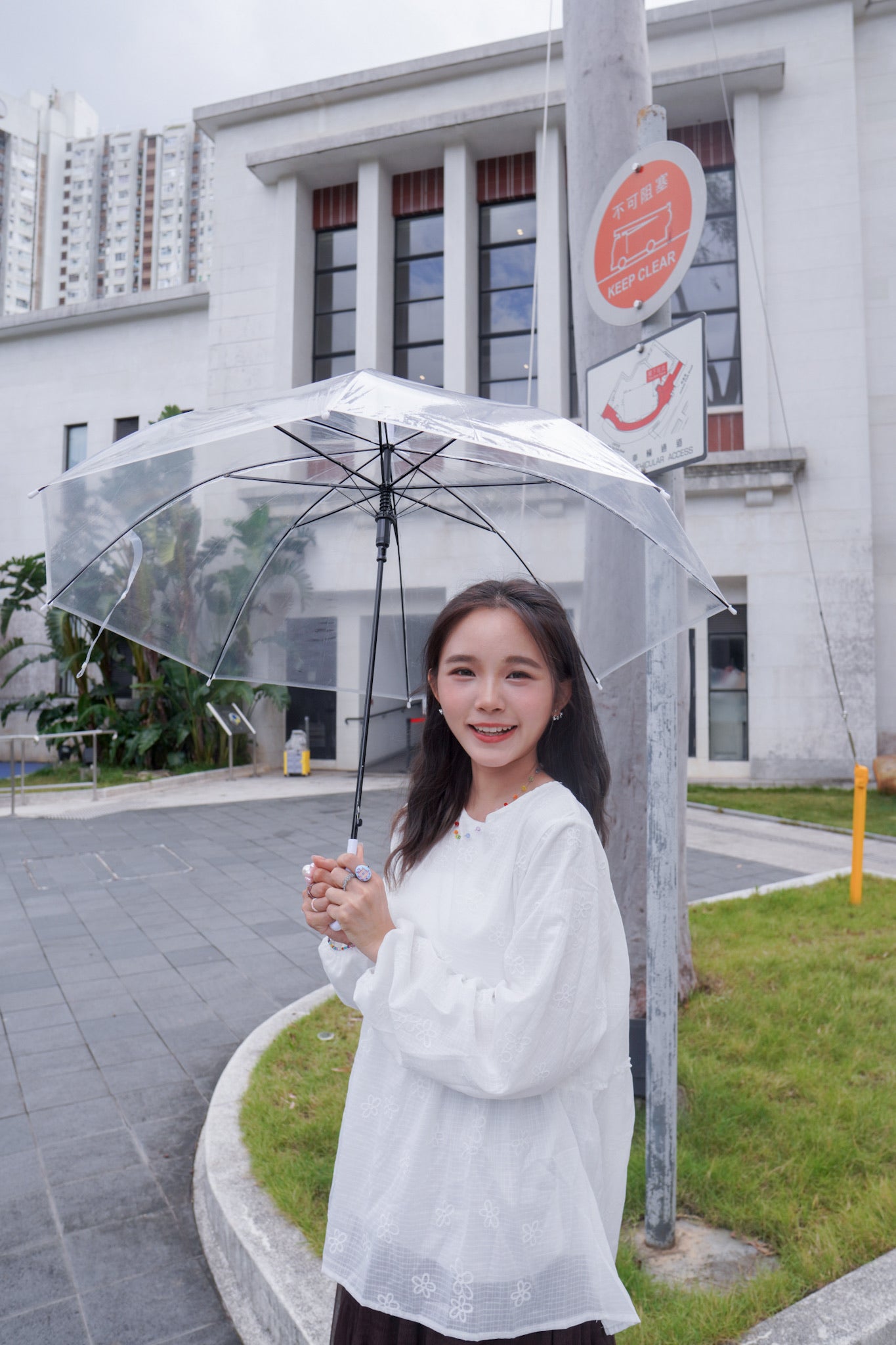 <現貨> 獨家款 泰國人手製作! 格紋小花卉泡泡袖上衣｜兩色入