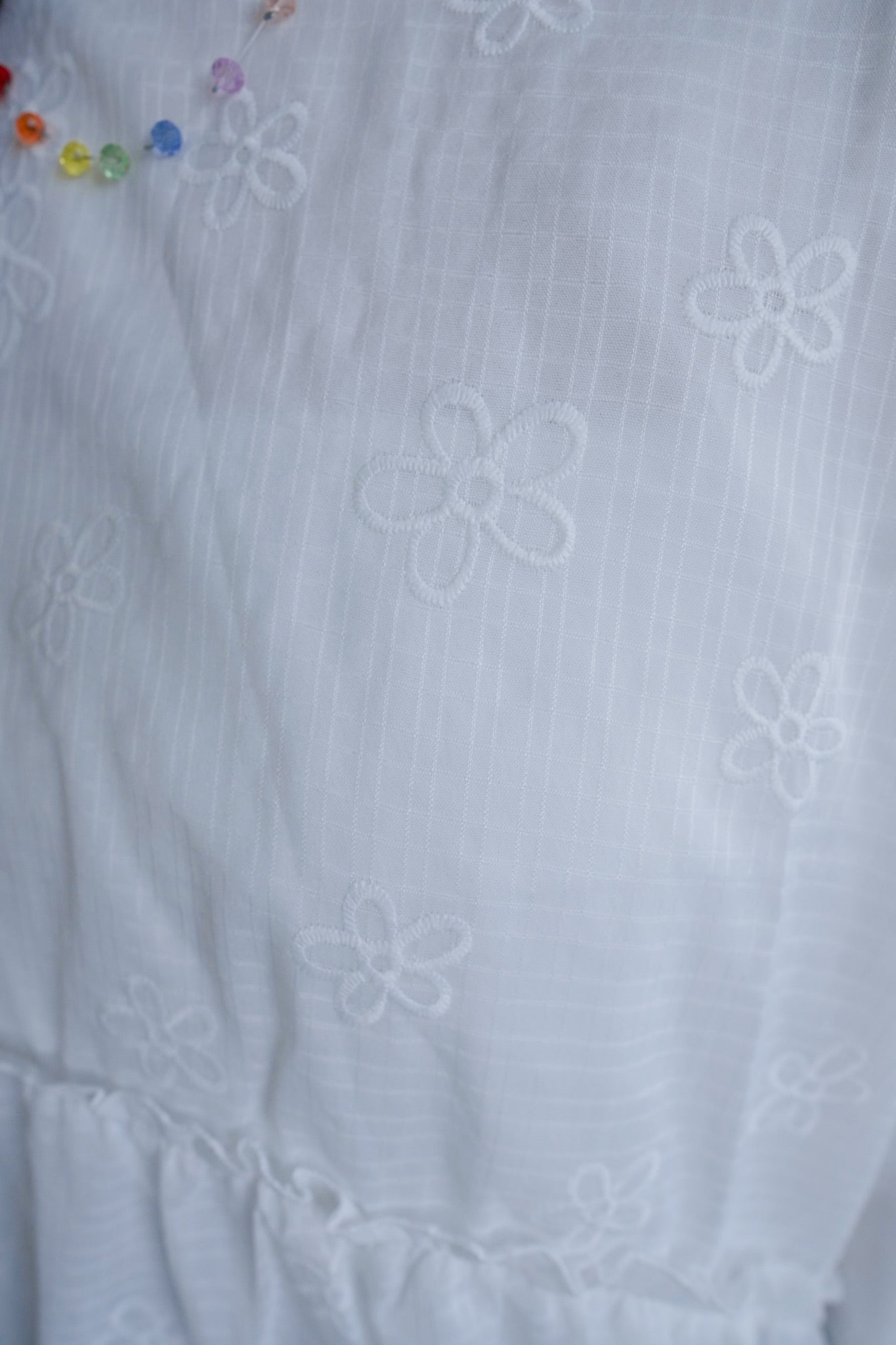 <現貨> 獨家款 泰國人手製作! 格紋小花卉泡泡袖上衣｜兩色入