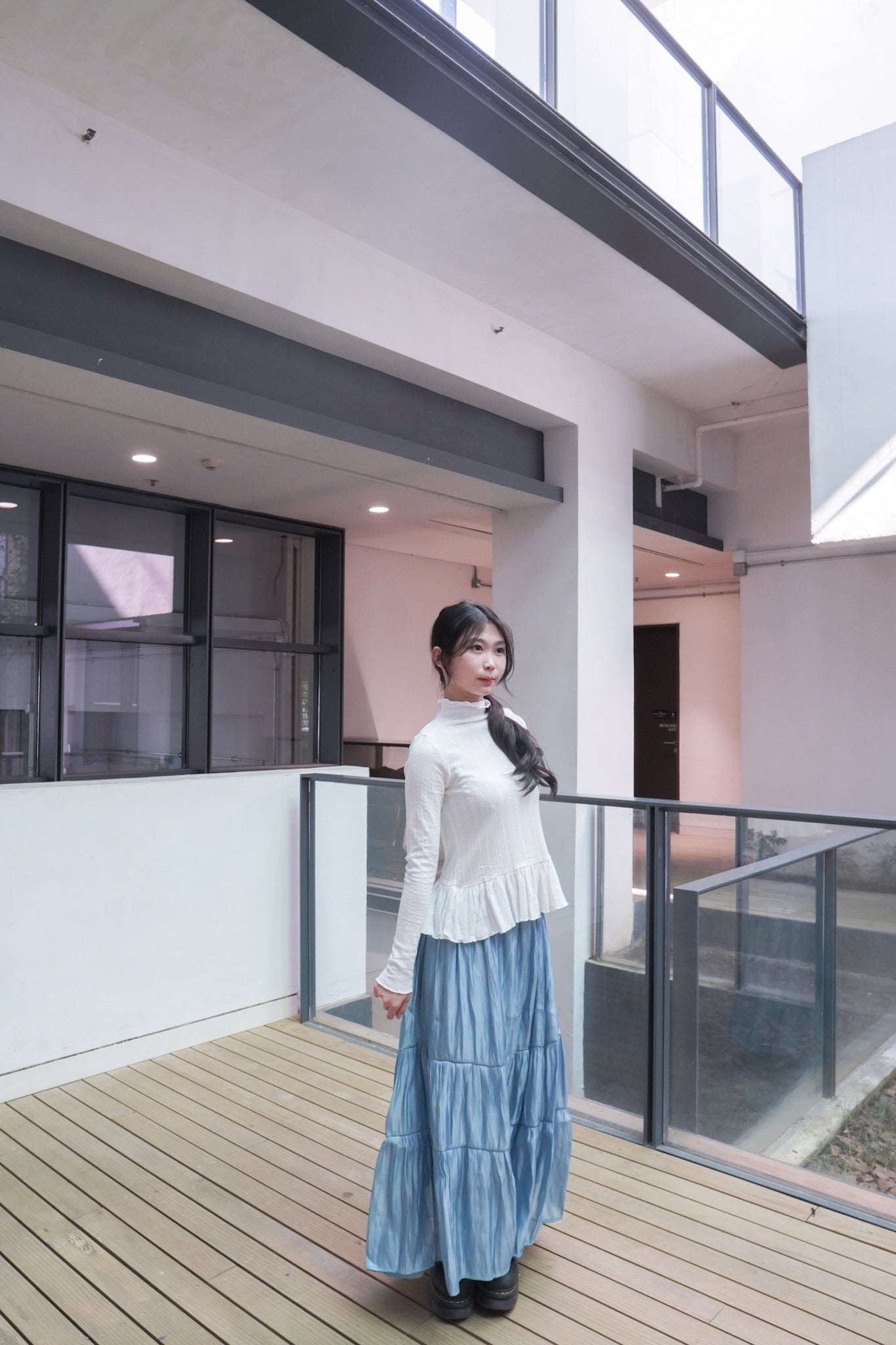 <預訂> 半高領ruffle邊傘型針織打底上衣