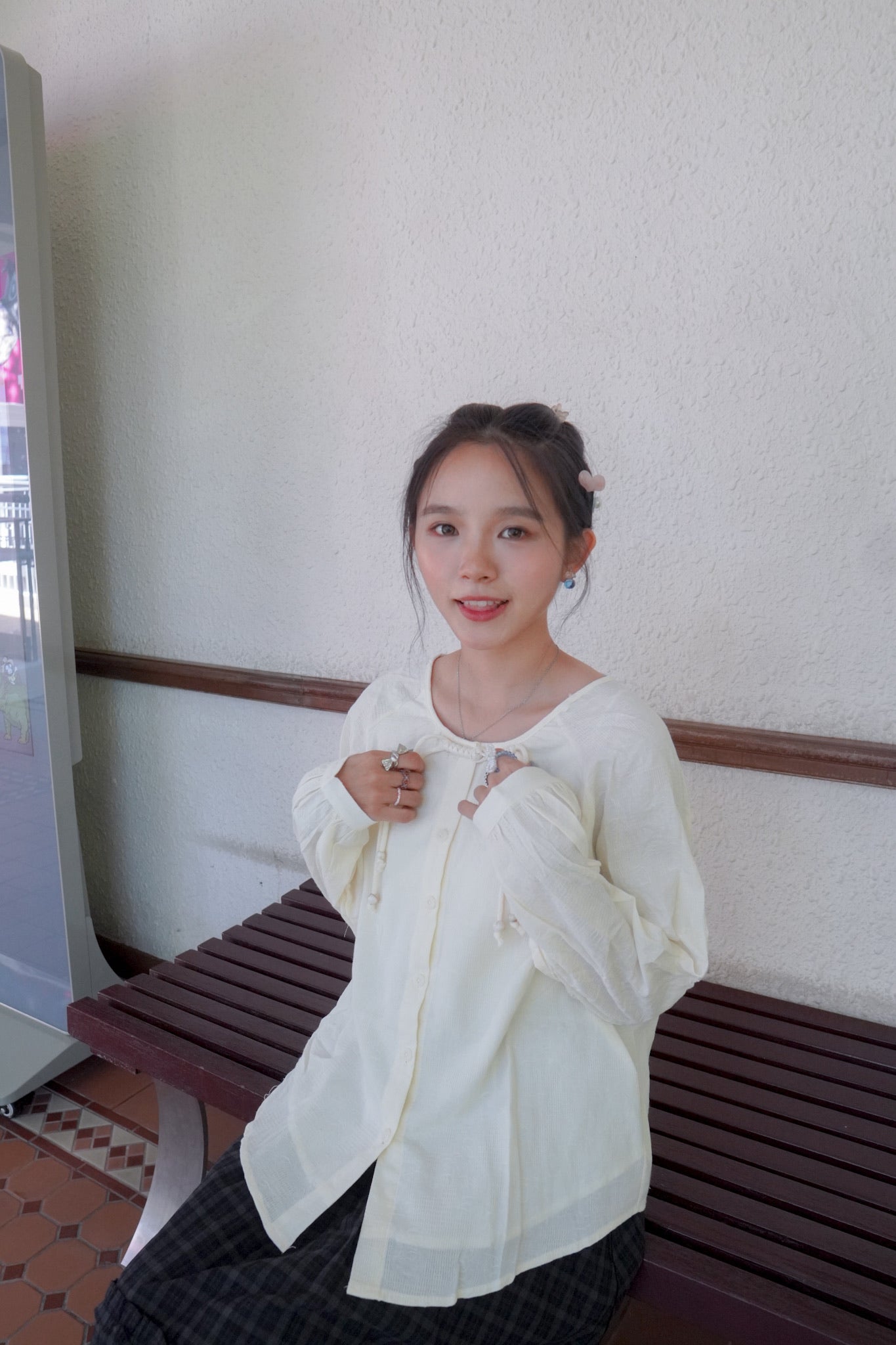 <預訂> 自家製 肌理紋鈕扣長袖裇衫