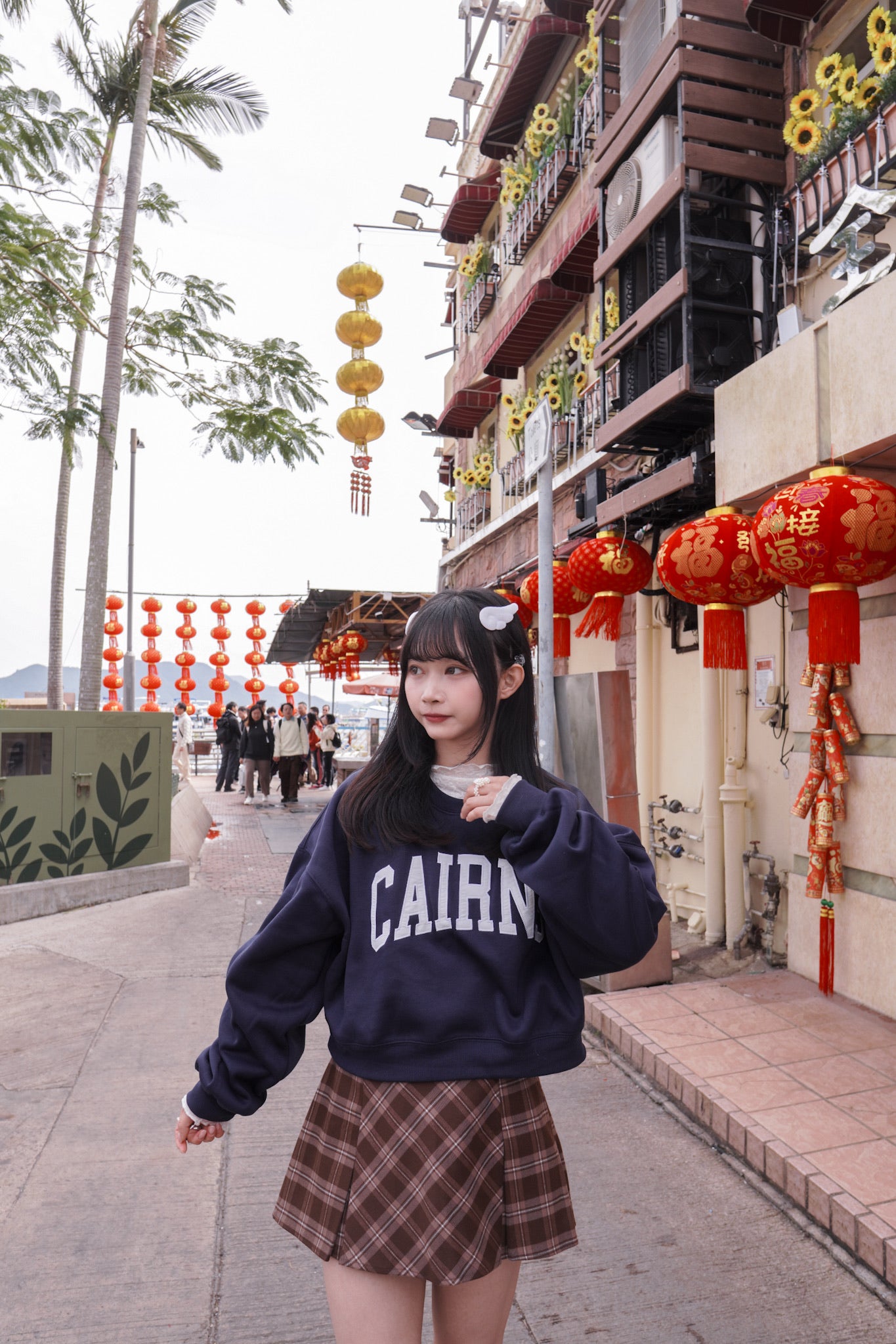 <預訂> 自家製 褶皺透明Ruffle邊立體花花高領內搭打底上衣｜兩色入