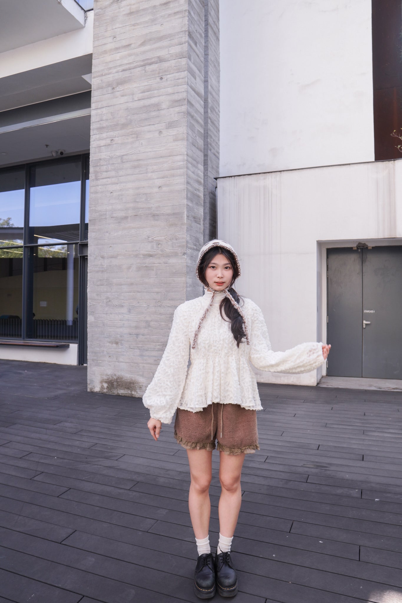 <現貨> 小熊高腰ruffle邊毛絨短褲