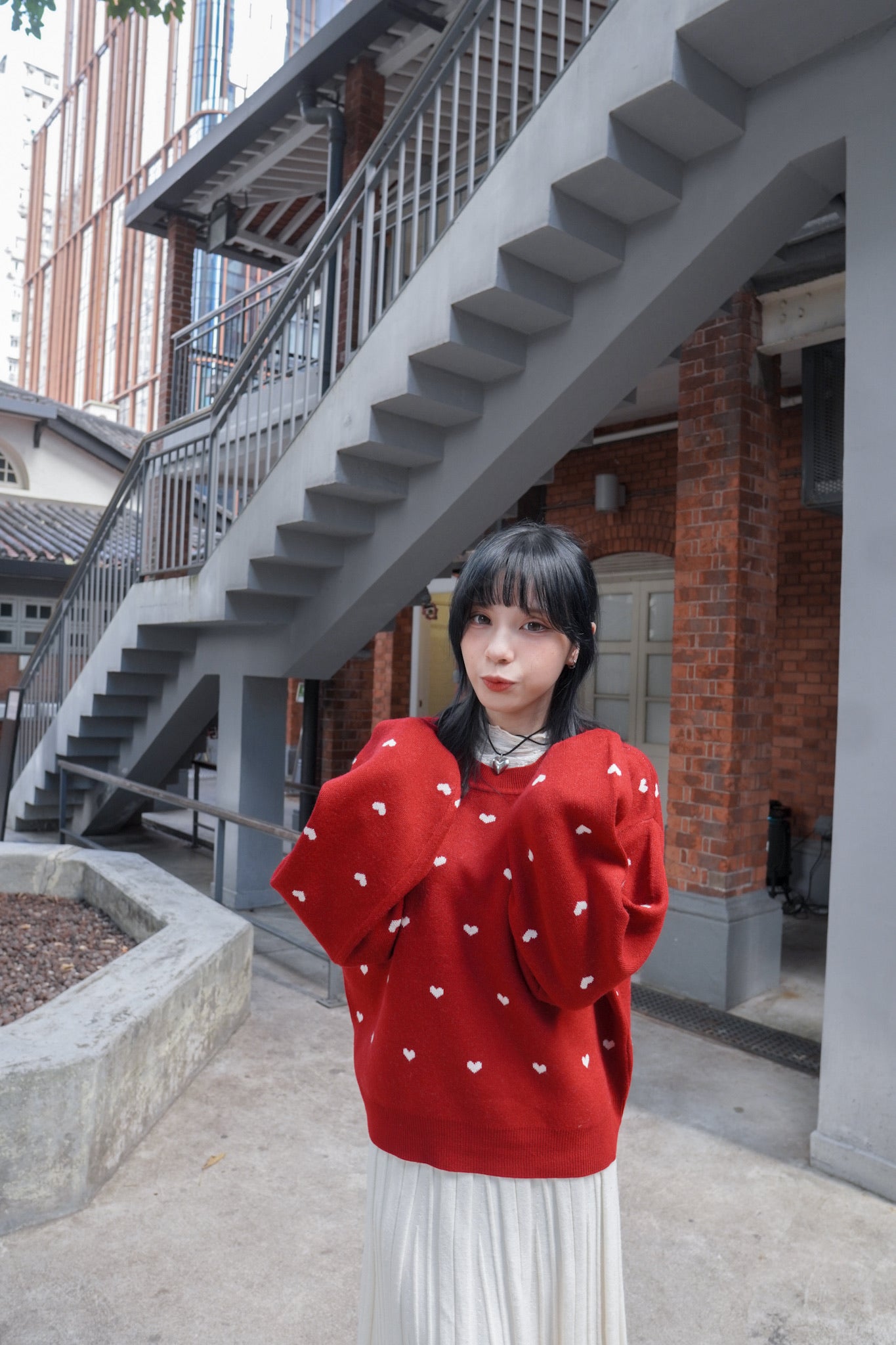 <預訂> 自家製 褶皺透明Ruffle邊立體花花高領內搭打底上衣｜兩色入