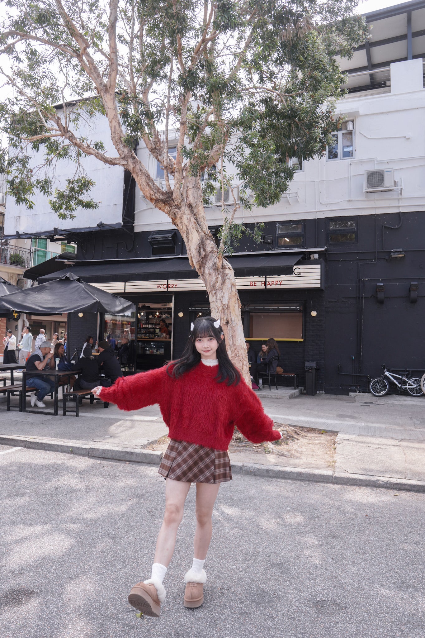 <預訂> 自家製 褶皺透明Ruffle邊立體花花高領內搭打底上衣｜兩色入