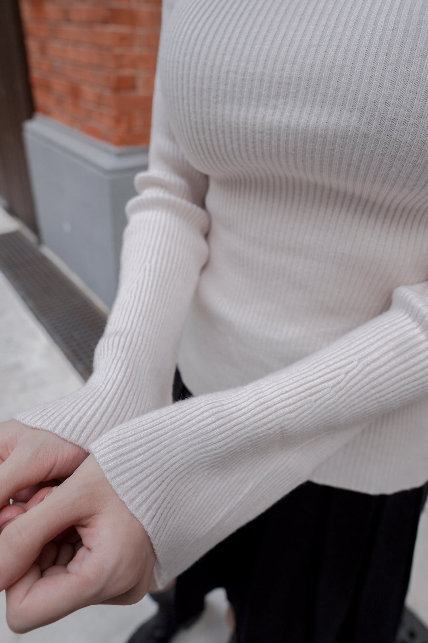 <現貨> 高領喇叭袖羅紋針織上衣｜四色入