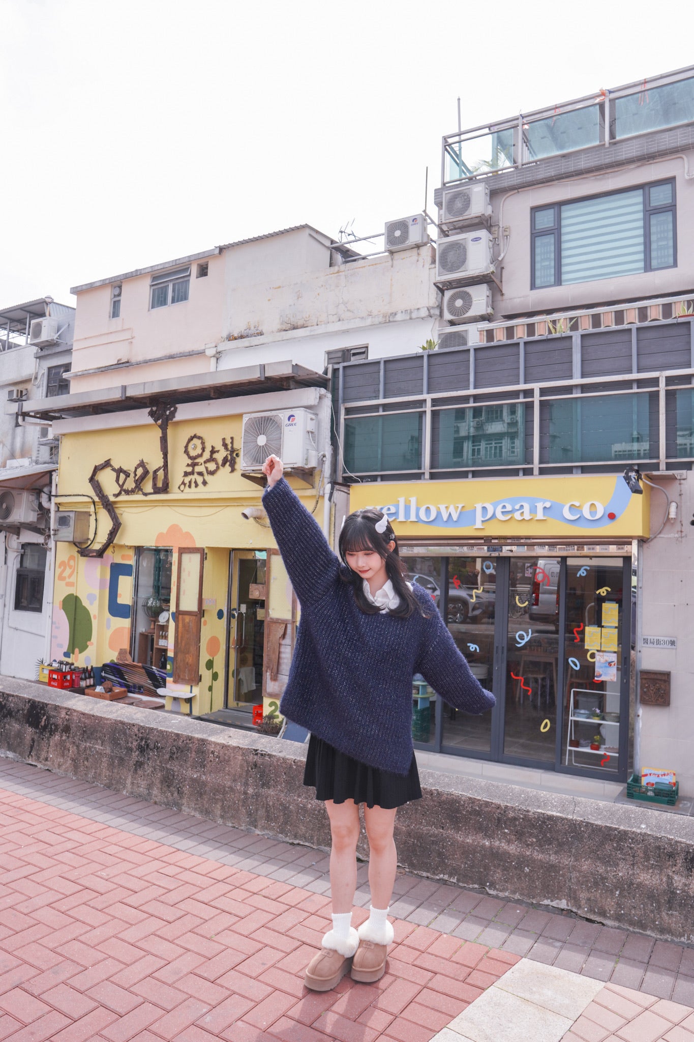 <現貨> BlingBling後綁帶毛茸茸針織上衣